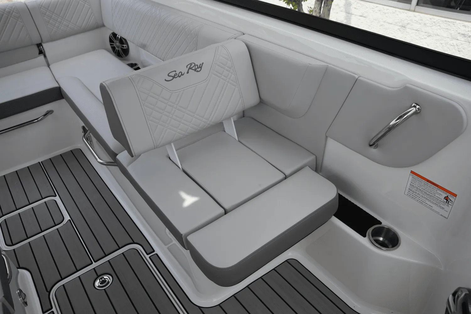 2025 Sea Ray 250 SDX Image Thumbnail #13