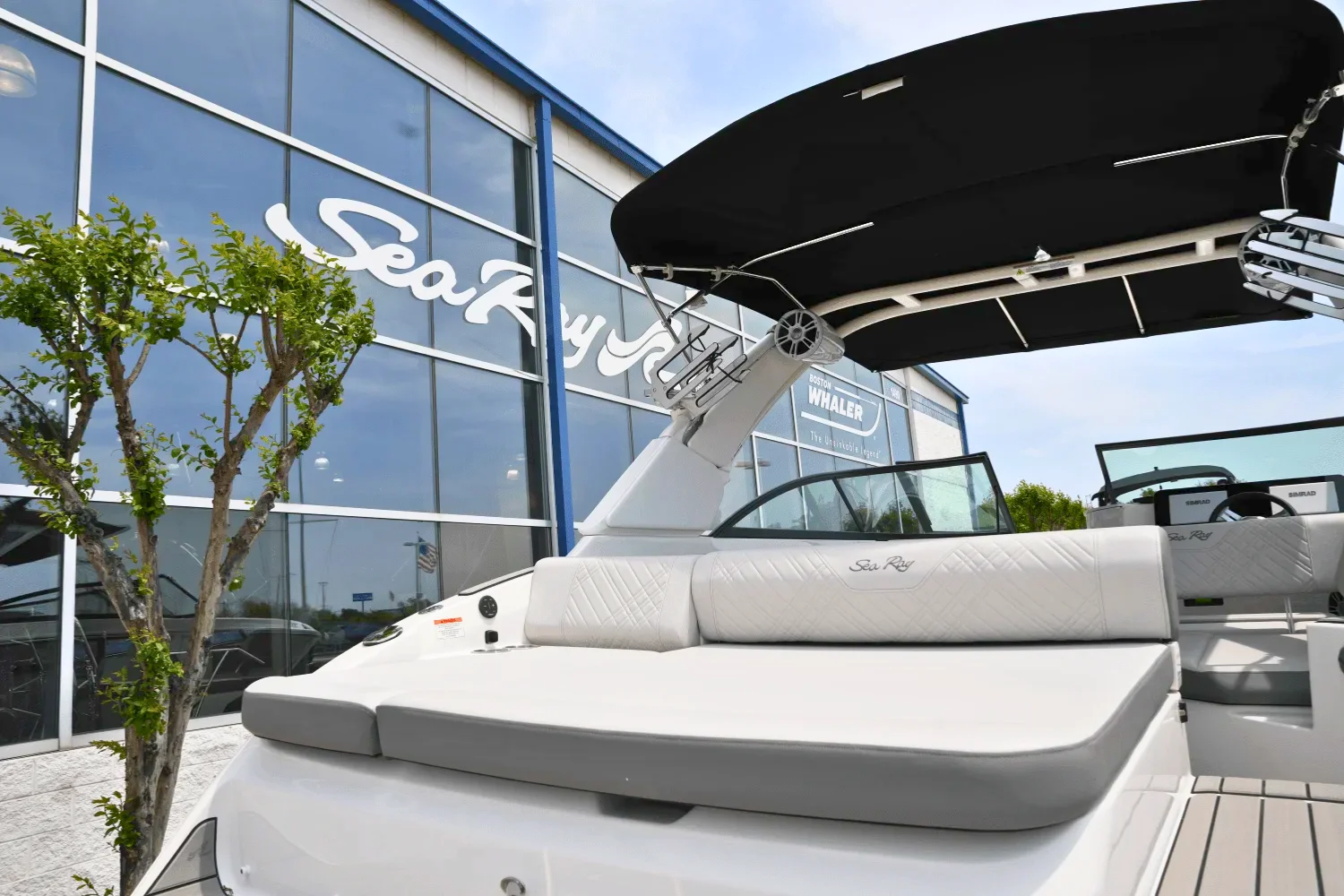 2025 Sea Ray 250 SDX Image Thumbnail #4