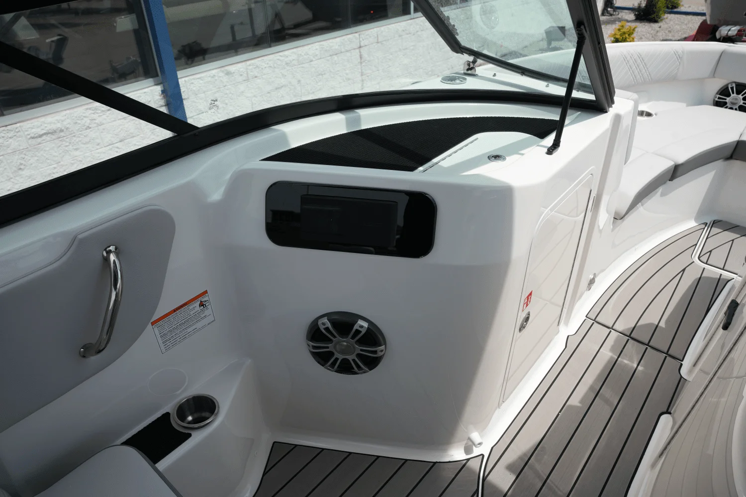 2025 Sea Ray 250 SDX Image Thumbnail #17