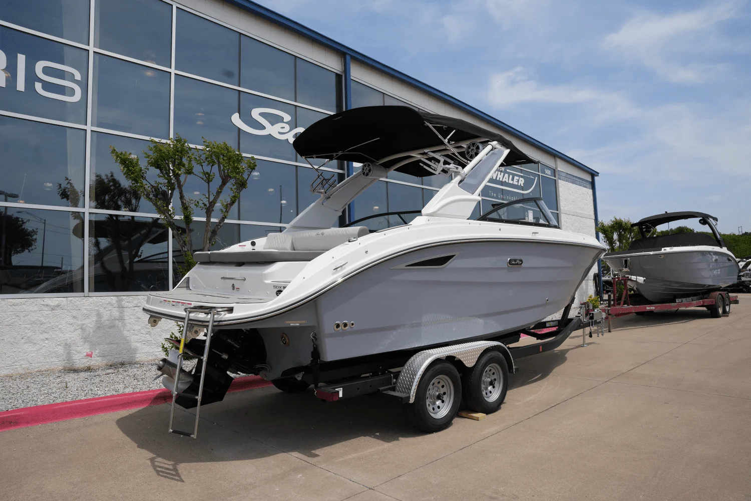 2025 Sea Ray 250 SDX Image Thumbnail #2