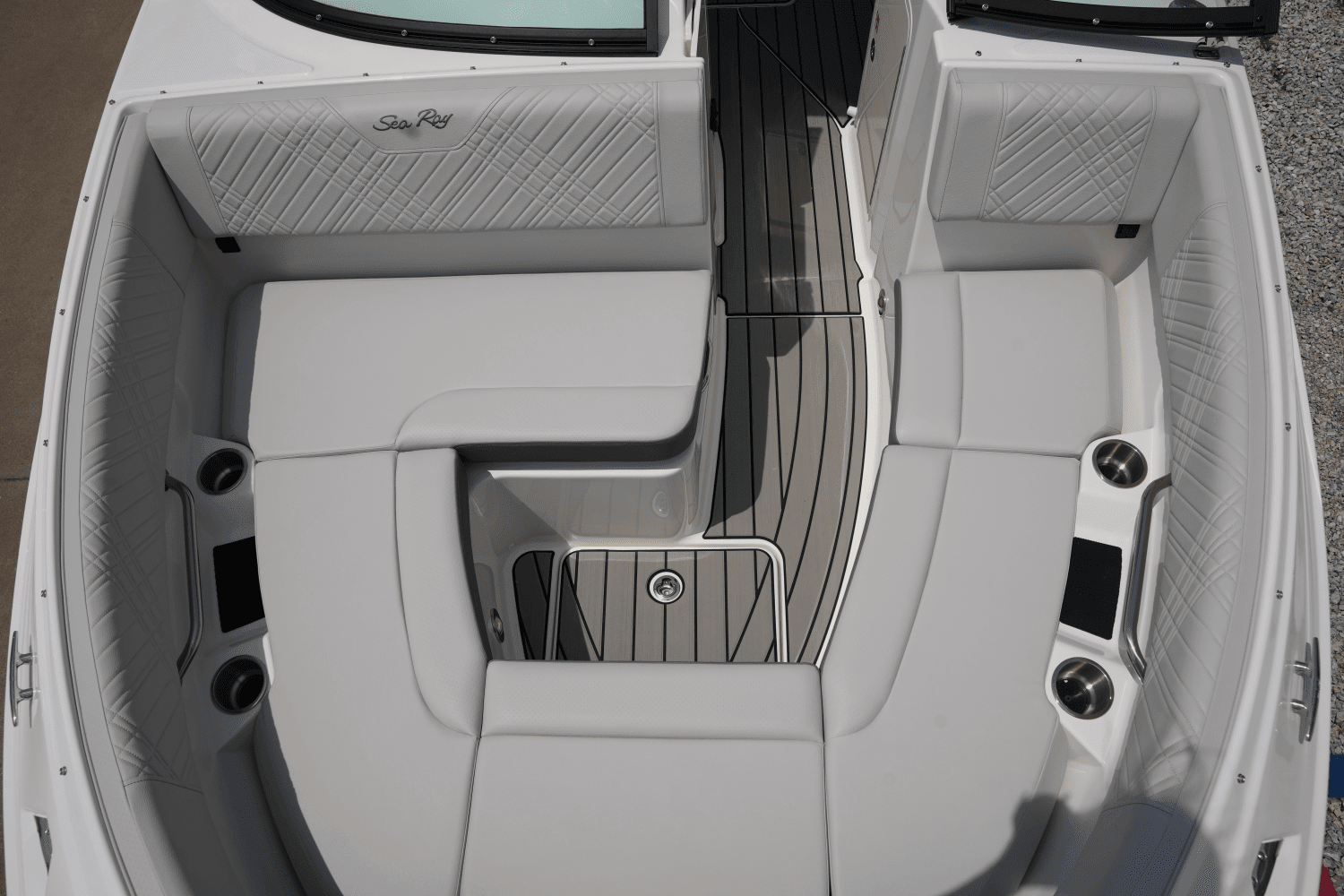 2025 Sea Ray 250 SDX Image Thumbnail #24