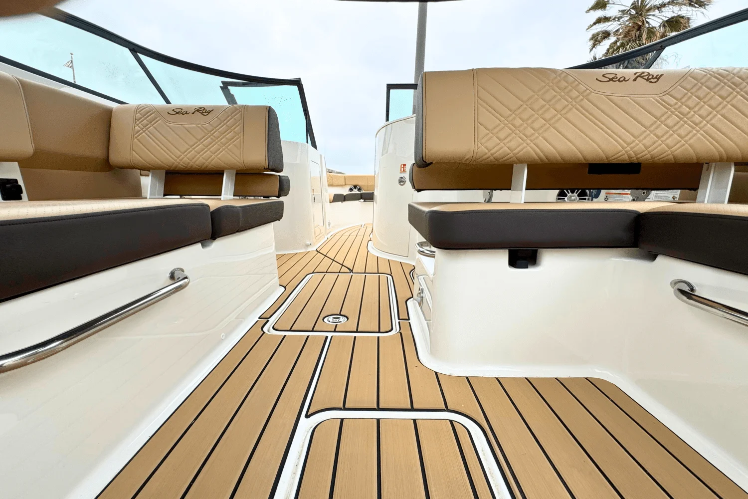 2025 Sea Ray 250 SDX Image Thumbnail #10