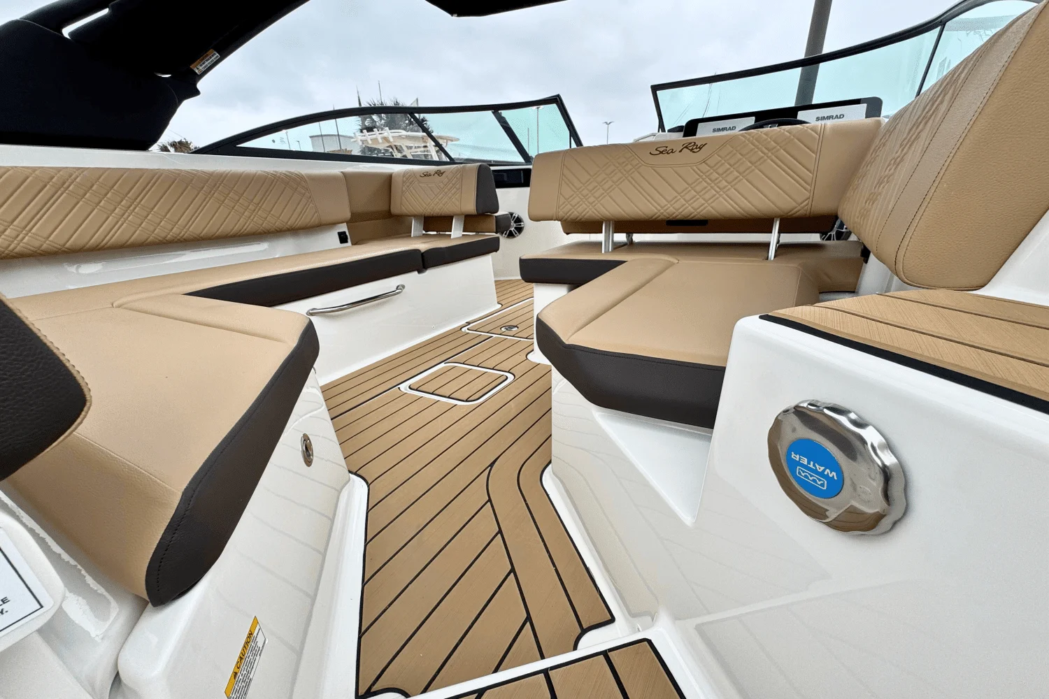 2025 Sea Ray 250 SDX Image Thumbnail #5