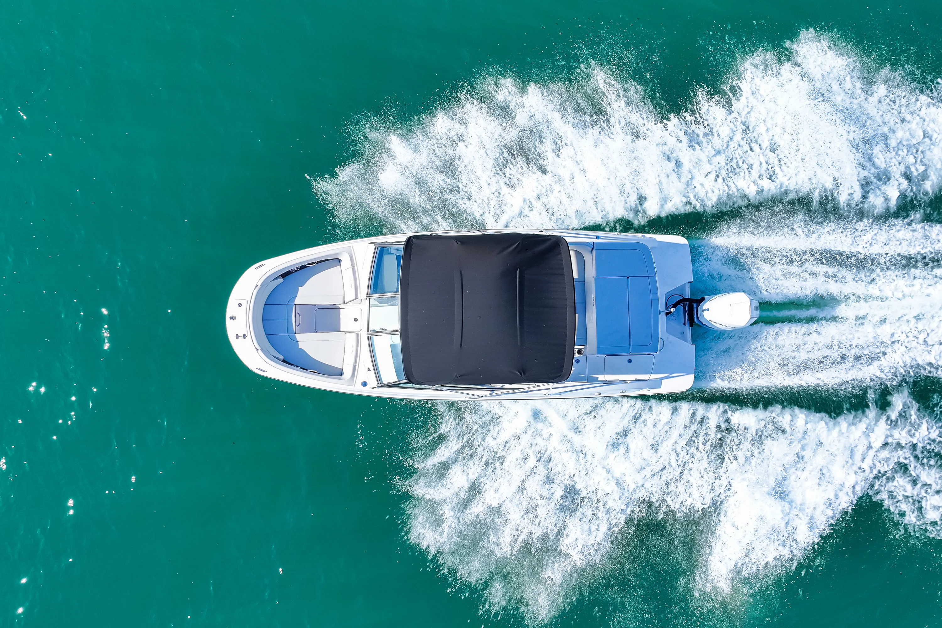 2025 Sea Ray SPX 230 Outboard Image Thumbnail #25