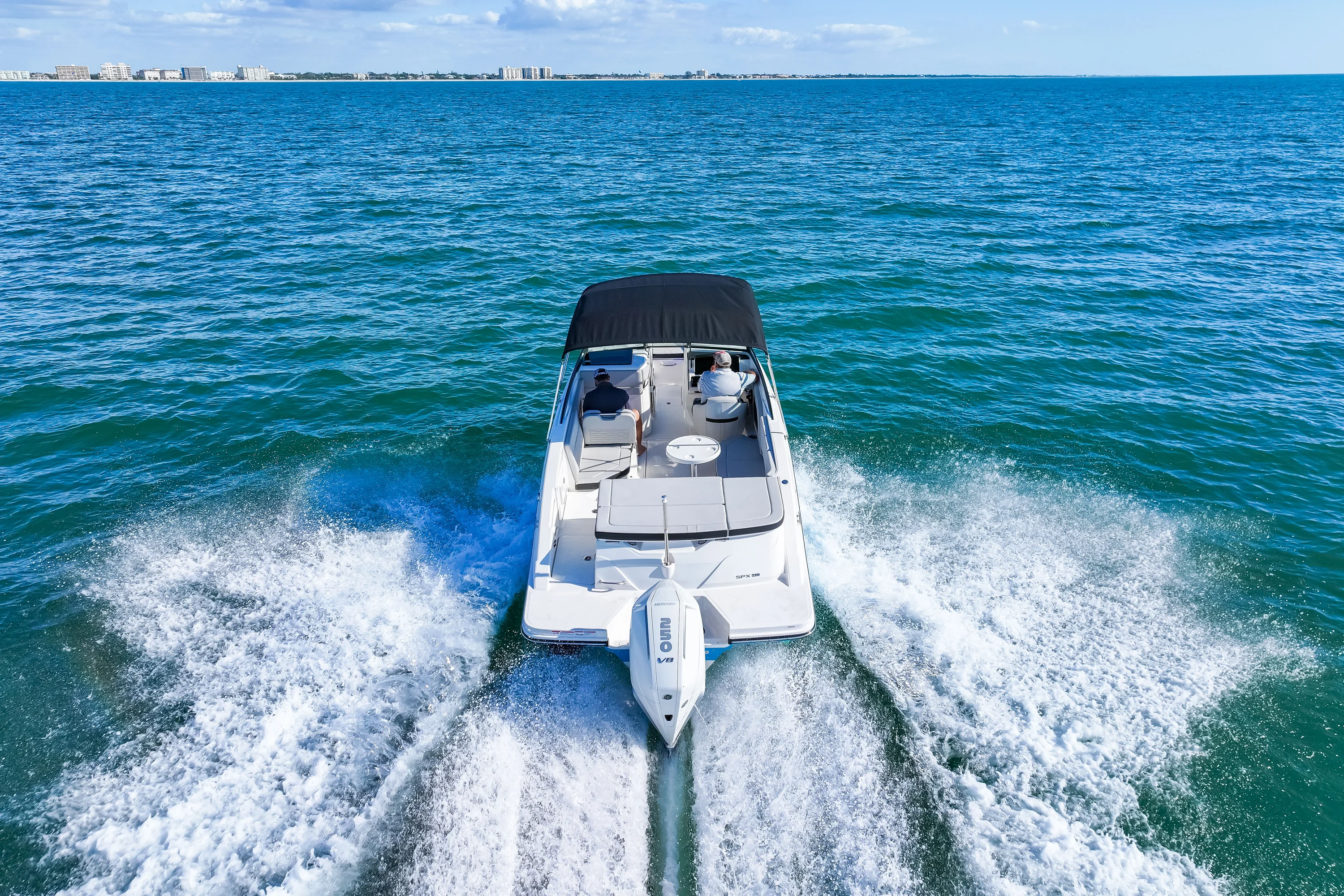 2025 Sea Ray SPX 230 Outboard Image Thumbnail #24