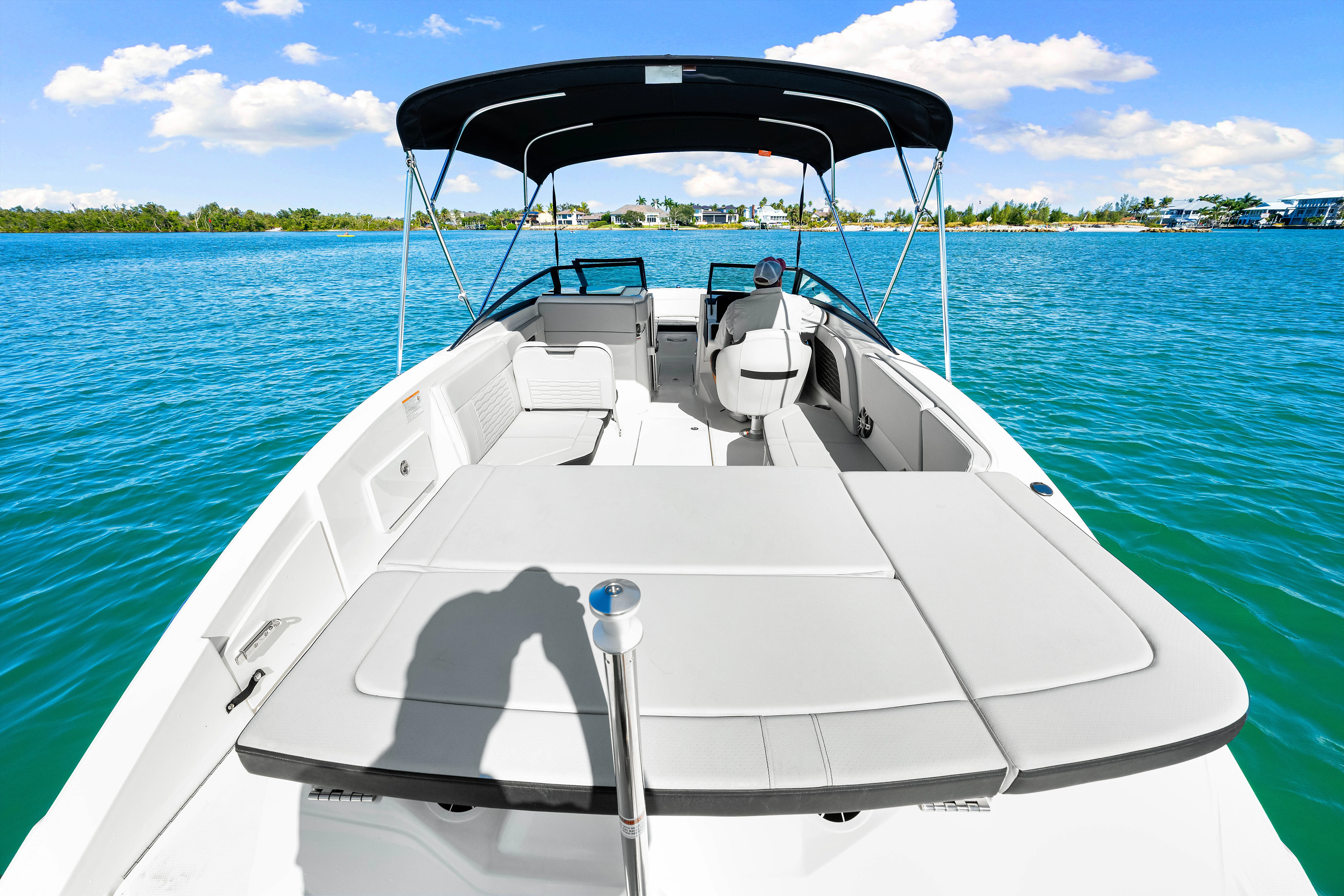 2025 Sea Ray SPX 230 Outboard Image Thumbnail #26