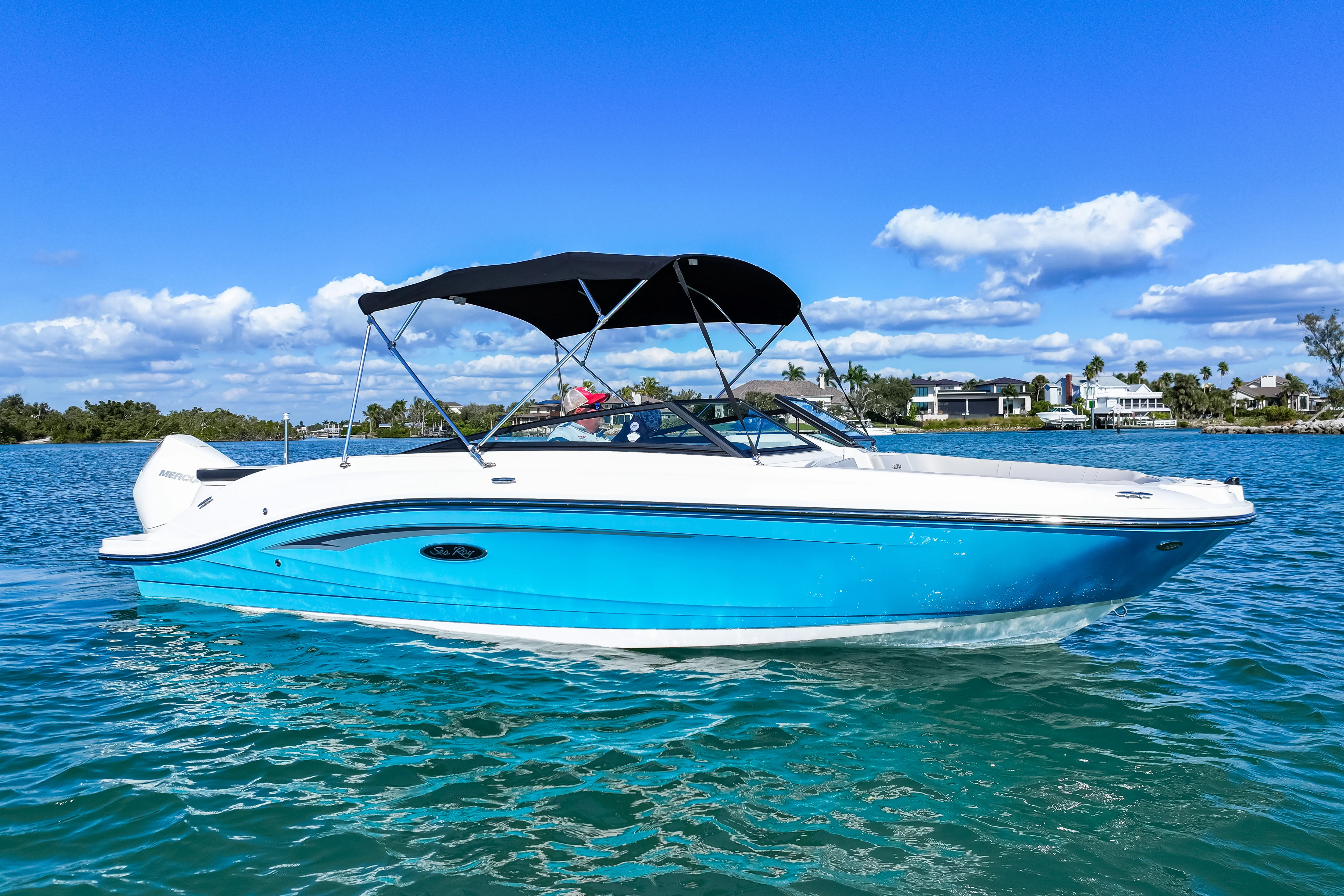 2025 Sea Ray SPX 230 Outboard Image Thumbnail #5