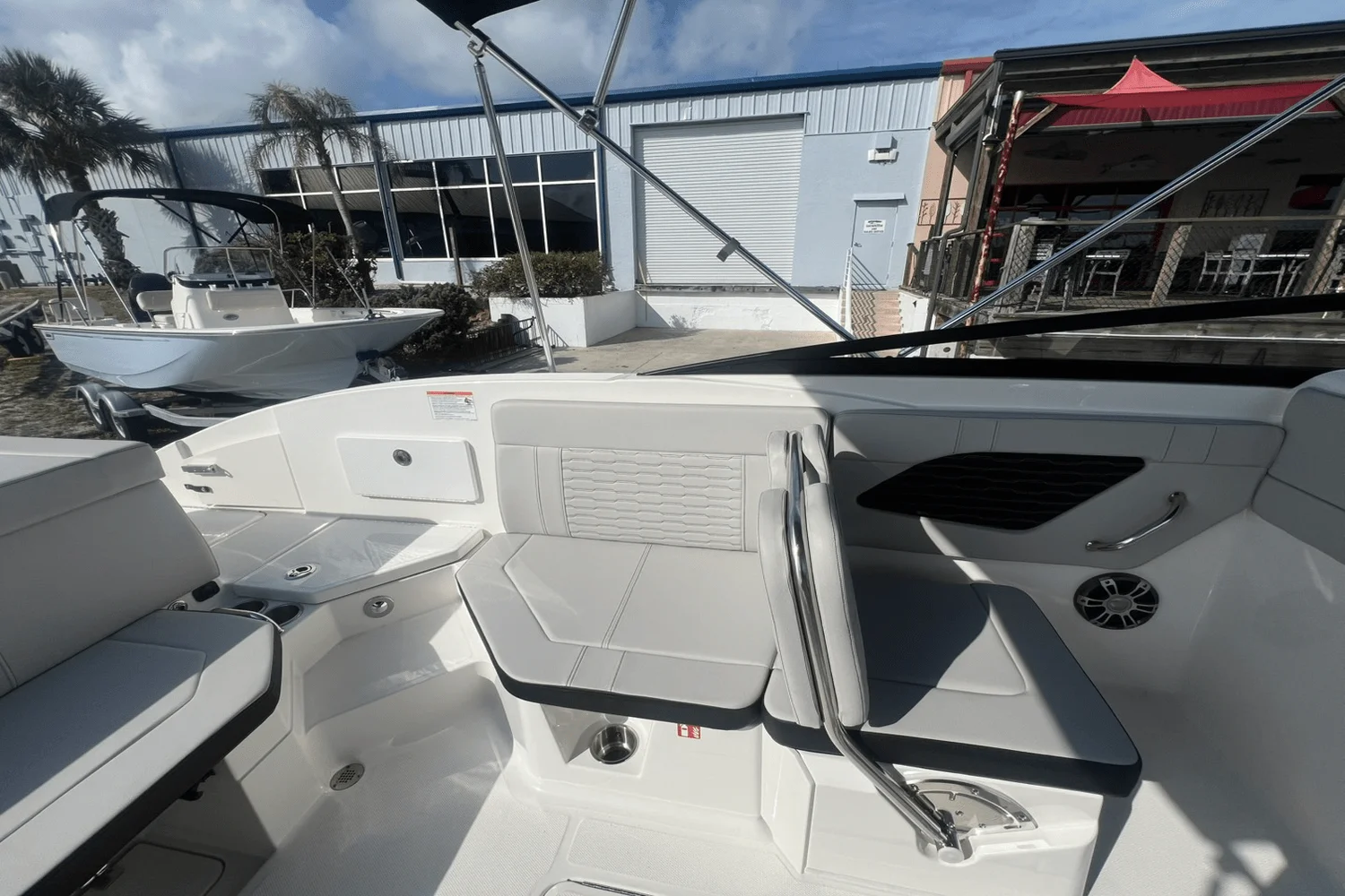 2025 Sea Ray SPX 230 Outboard Image Thumbnail #26