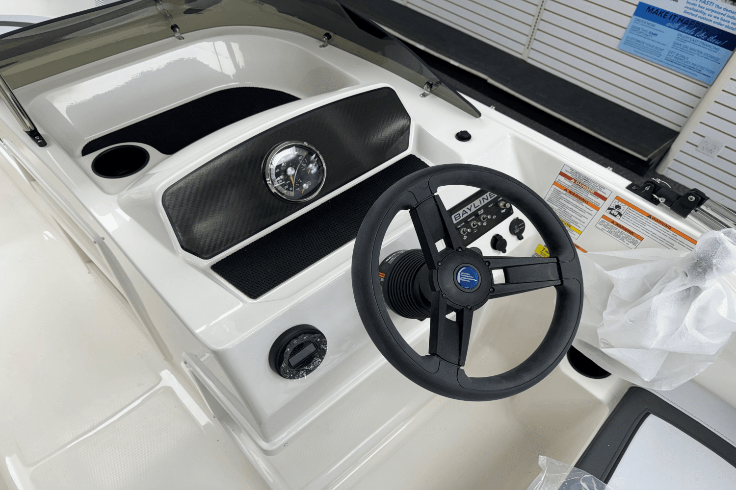 2025 Bayliner
                                                             M17 Image Thumbnail #4