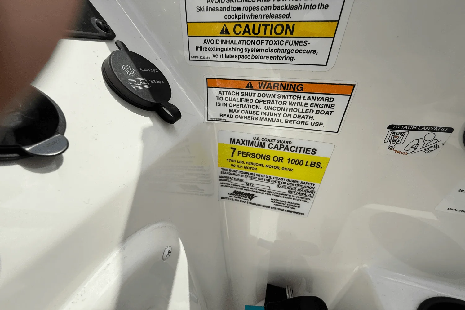 2025 Bayliner M17 Image Thumbnail #43