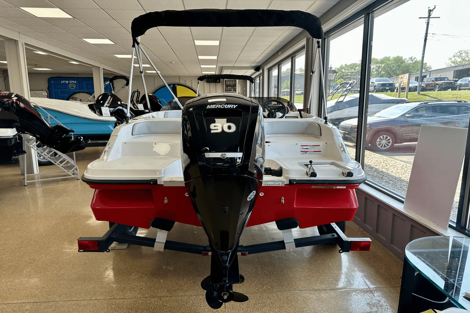 2025 Bayliner M17 Image Thumbnail #1