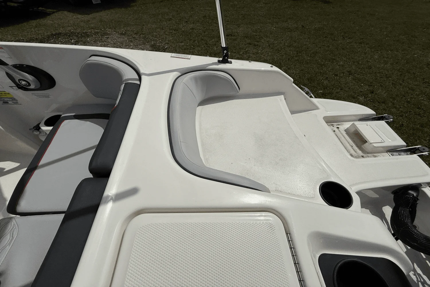 2025 Bayliner M17 Image Thumbnail #50