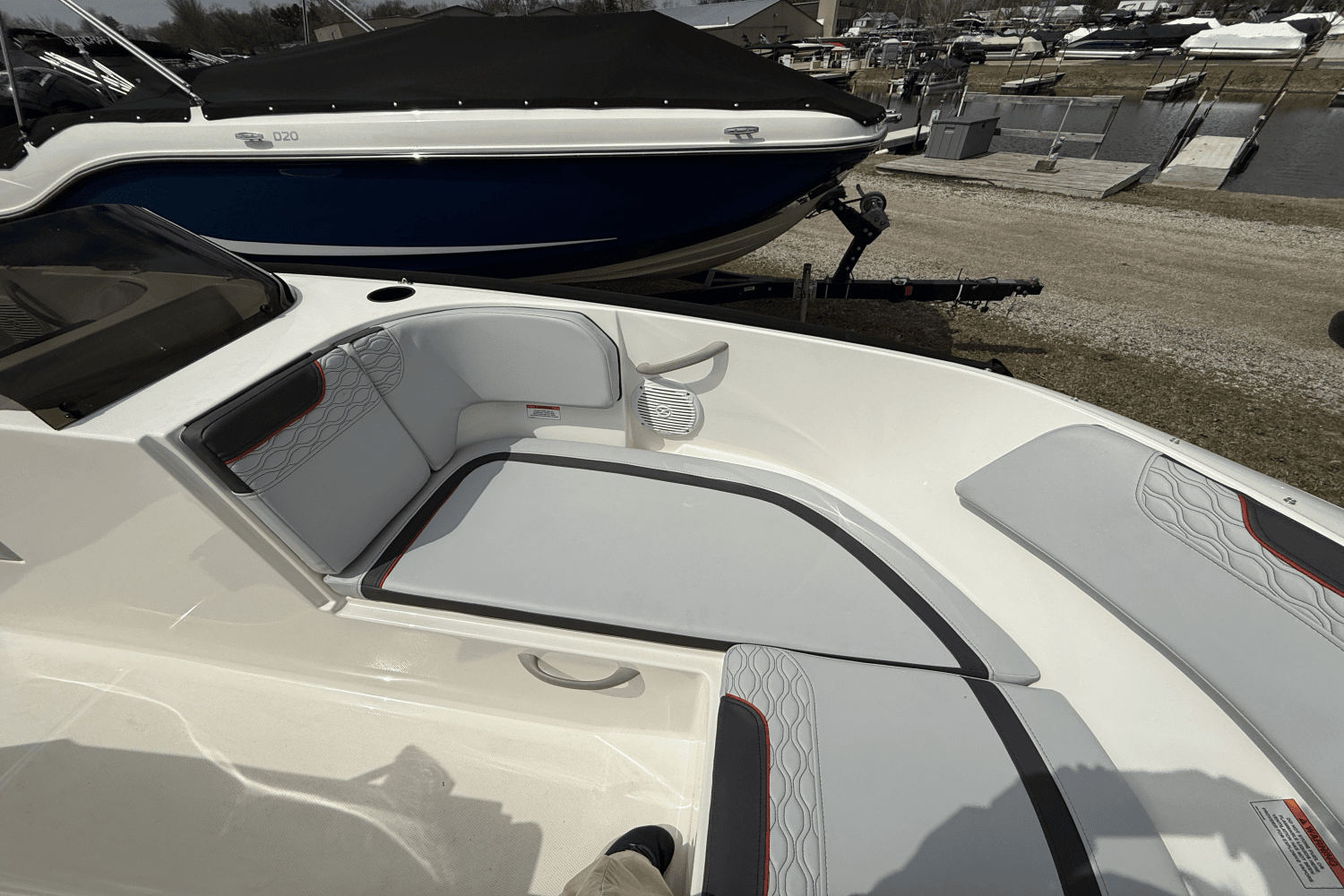 2025 Bayliner
                                                             M17 Image Thumbnail #6