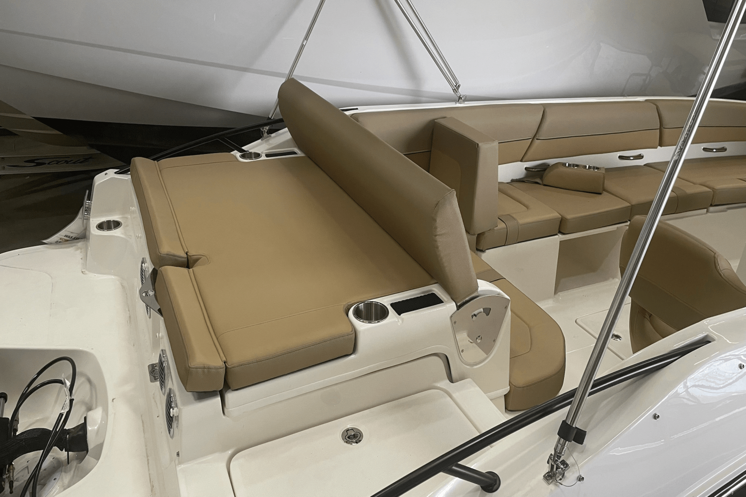 2025 Bayliner D20 Image Thumbnail #6