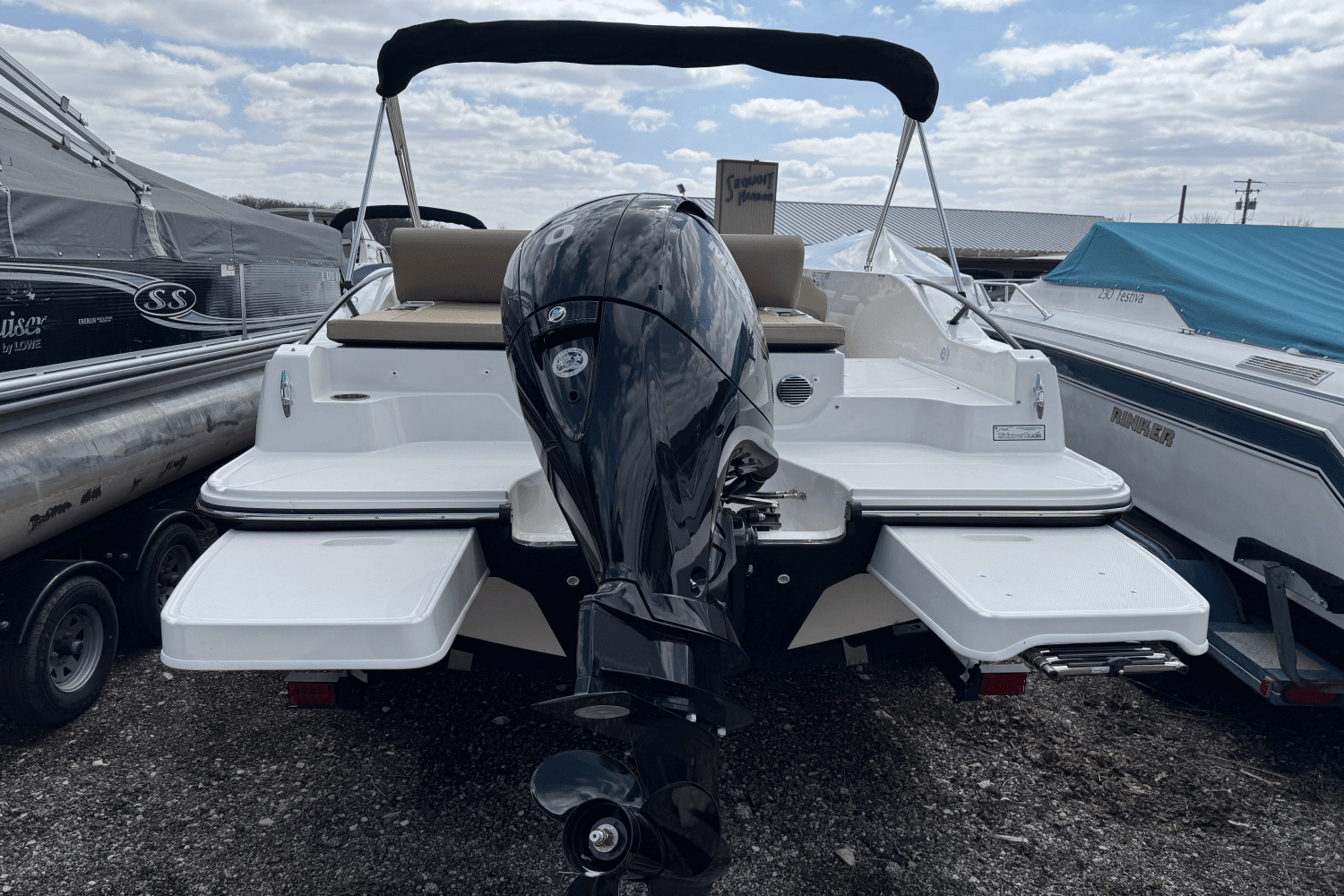 2025 Bayliner D20 Image Thumbnail #3