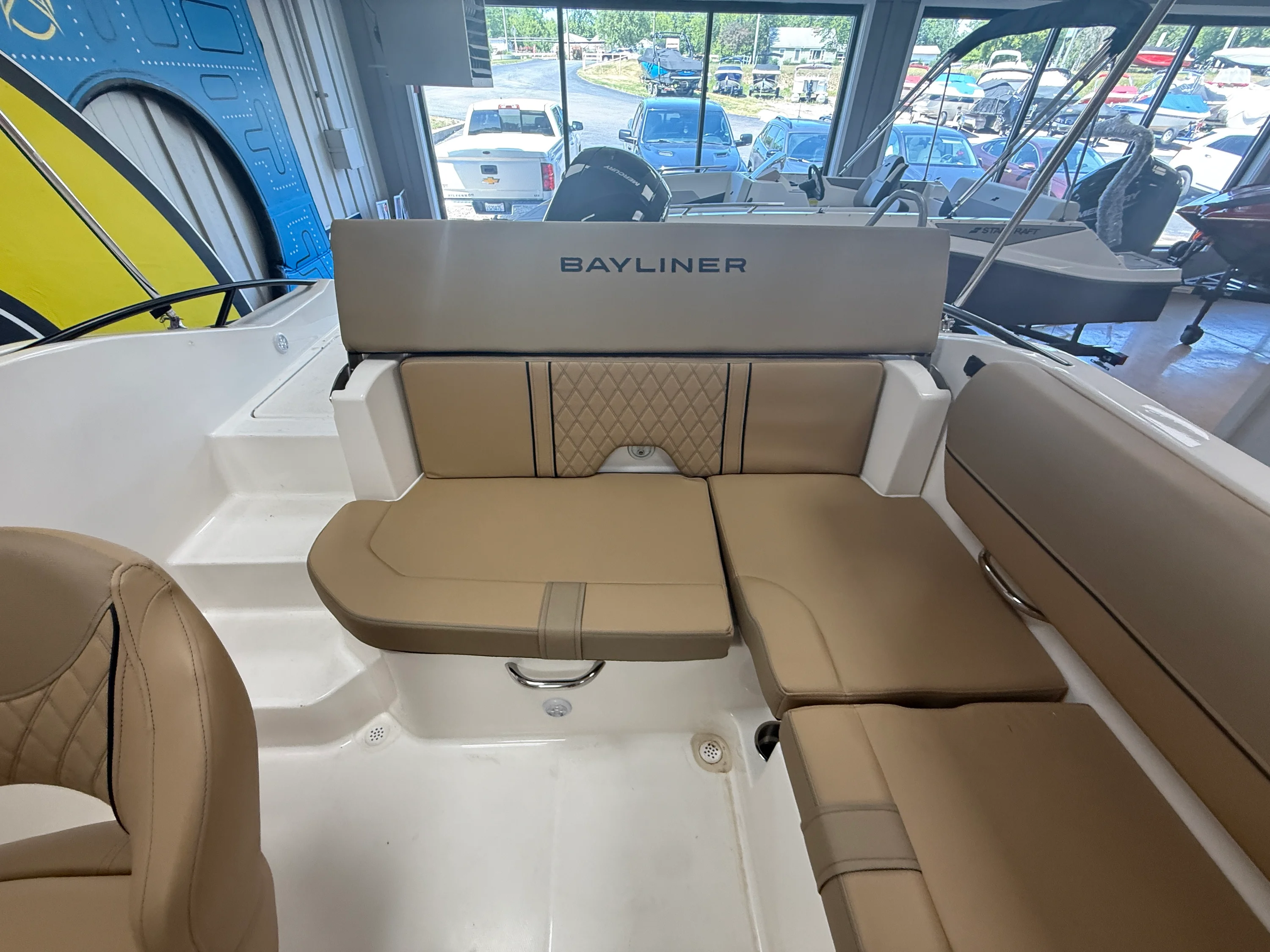 2025 Bayliner D20 Image Thumbnail #37
