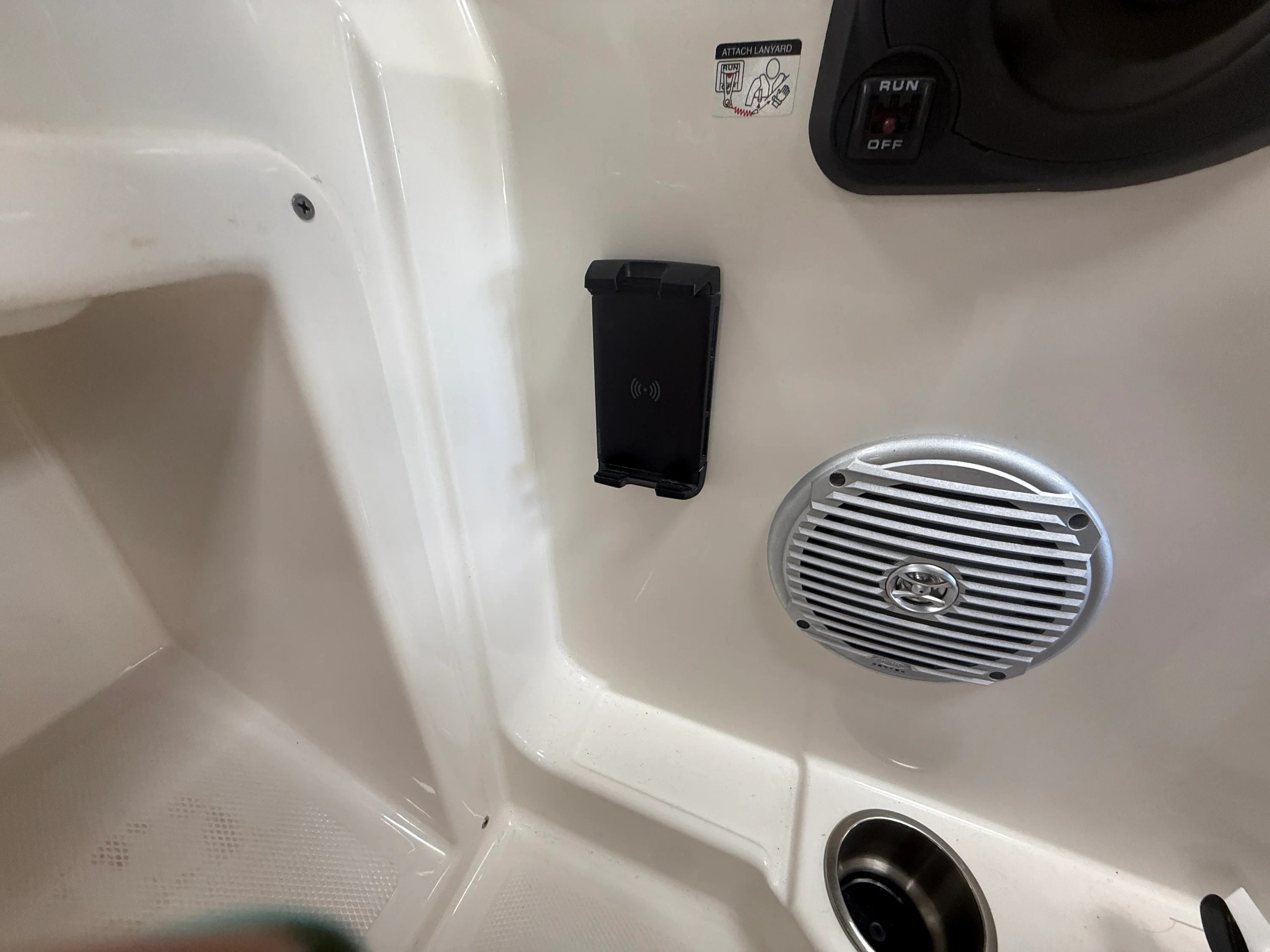 2025 Bayliner D20 Image Thumbnail #50