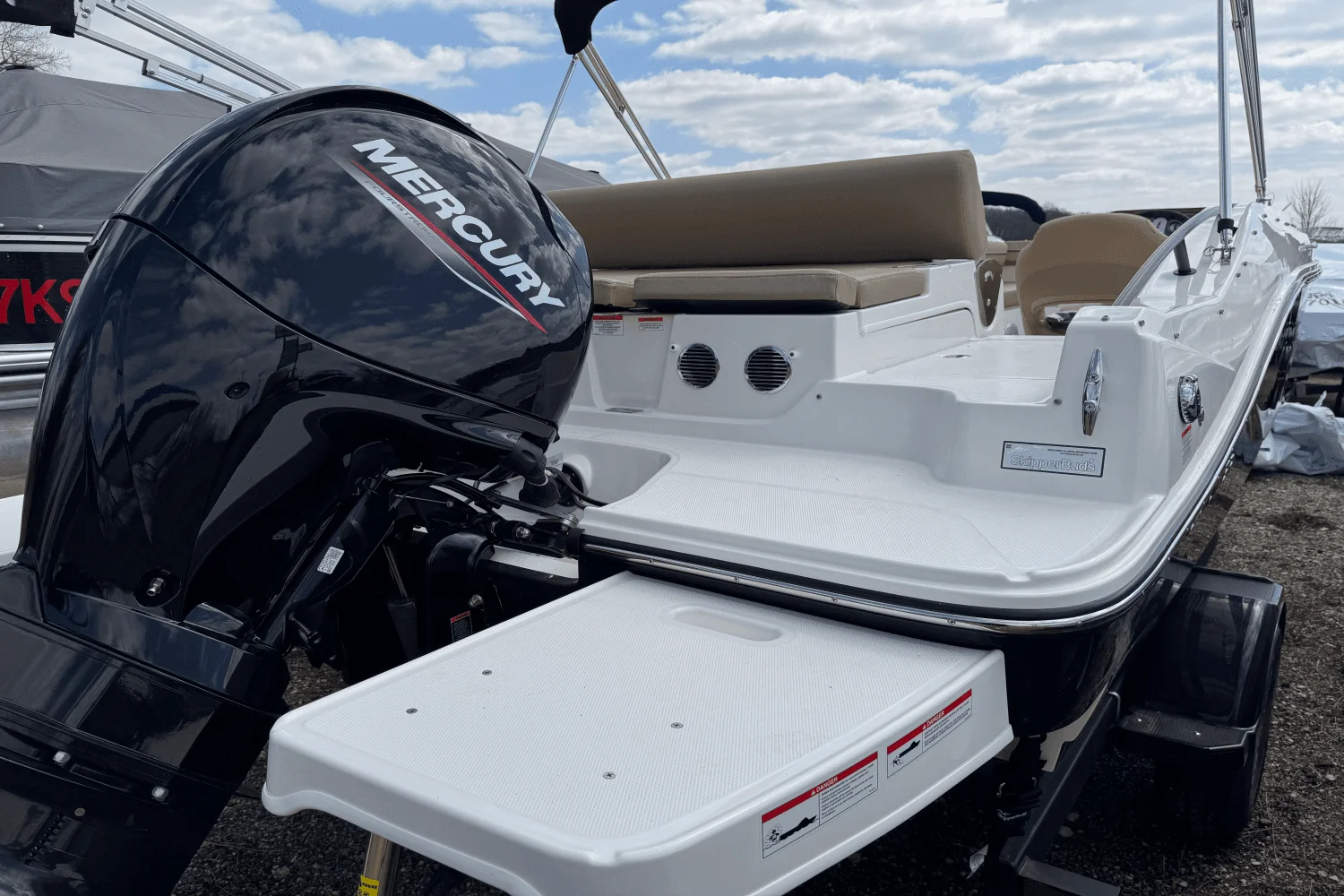 2025 Bayliner D20 Image Thumbnail #4