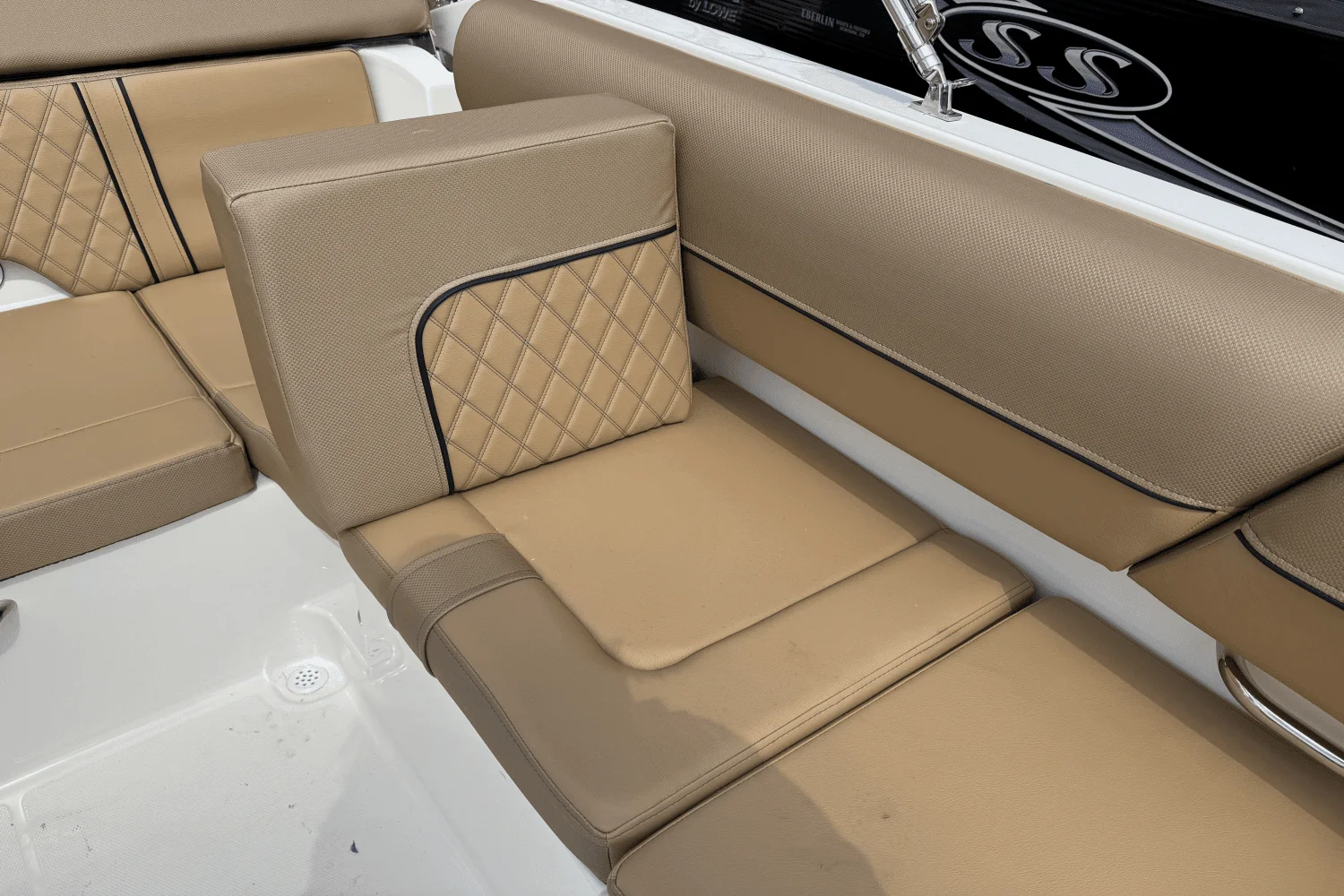 2025 Bayliner D20 Image Thumbnail #17