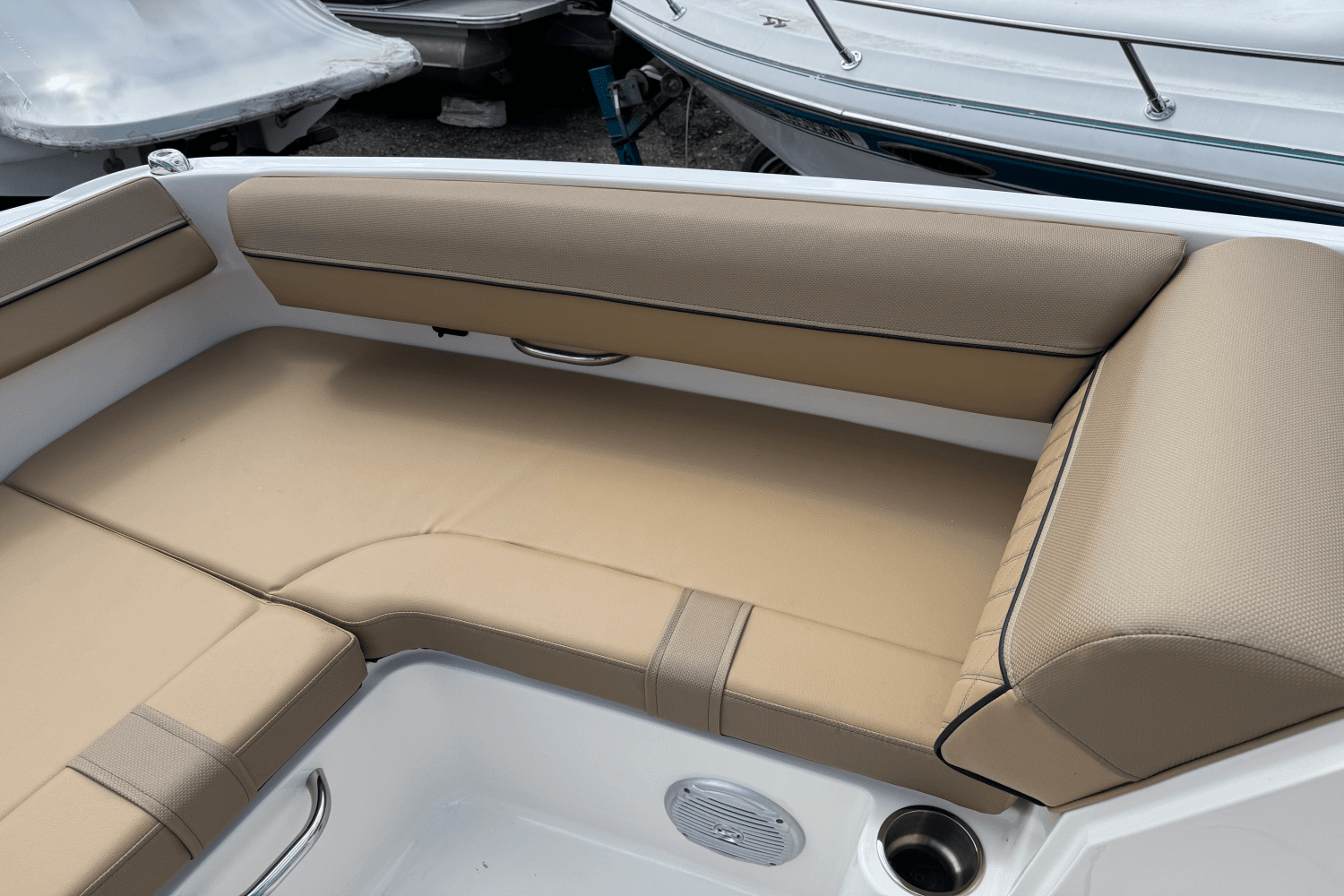 2025 Bayliner D20 Image Thumbnail #12