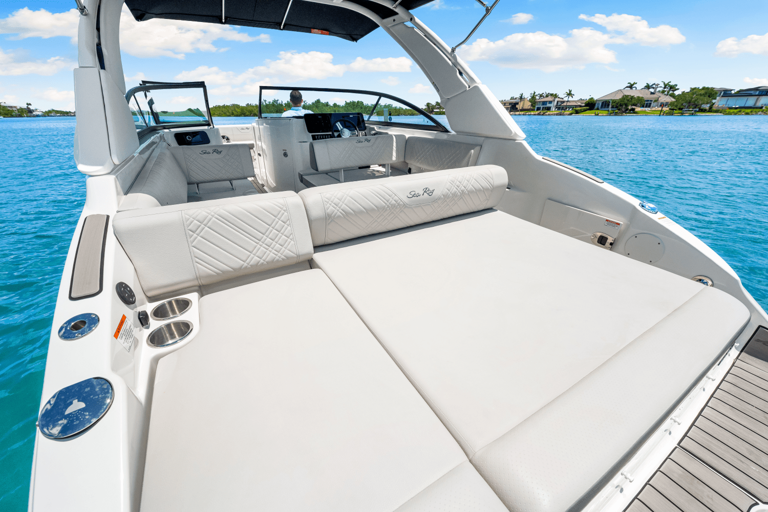2025 Sea Ray SDX 250 Outboard Image Thumbnail #30