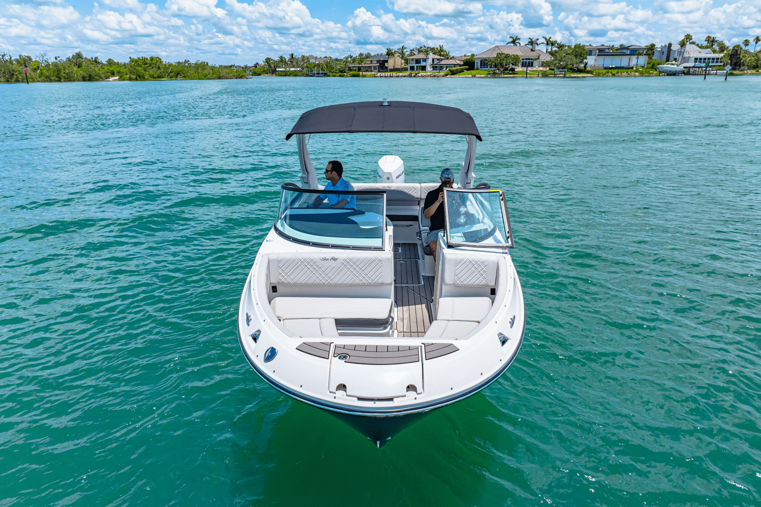2025 Sea Ray SDX 250 Outboard Image Thumbnail #14