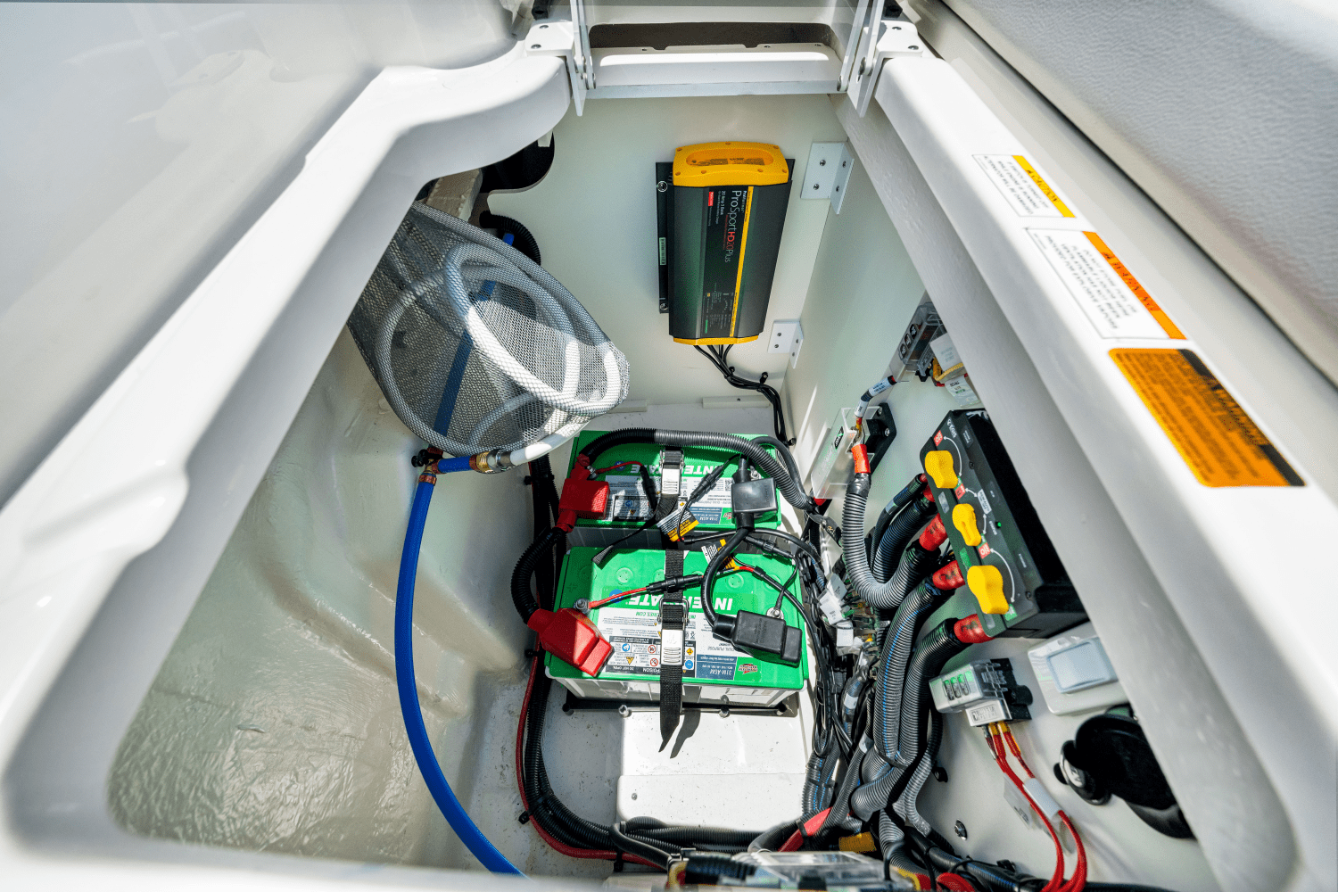 2025 Sea Ray SDX 250 Outboard Image Thumbnail #50