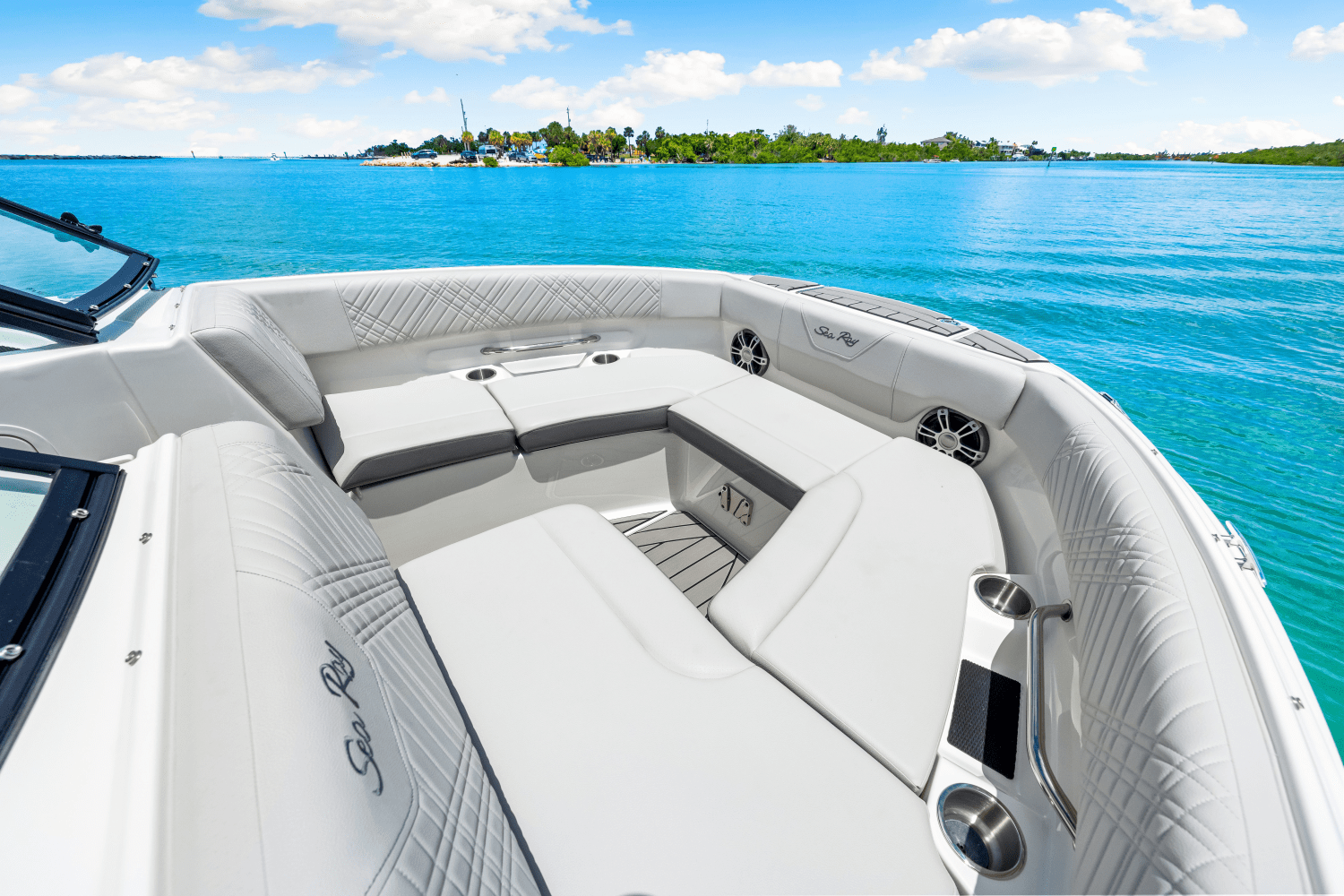 2025 Sea Ray SDX 250 Outboard Image Thumbnail #43