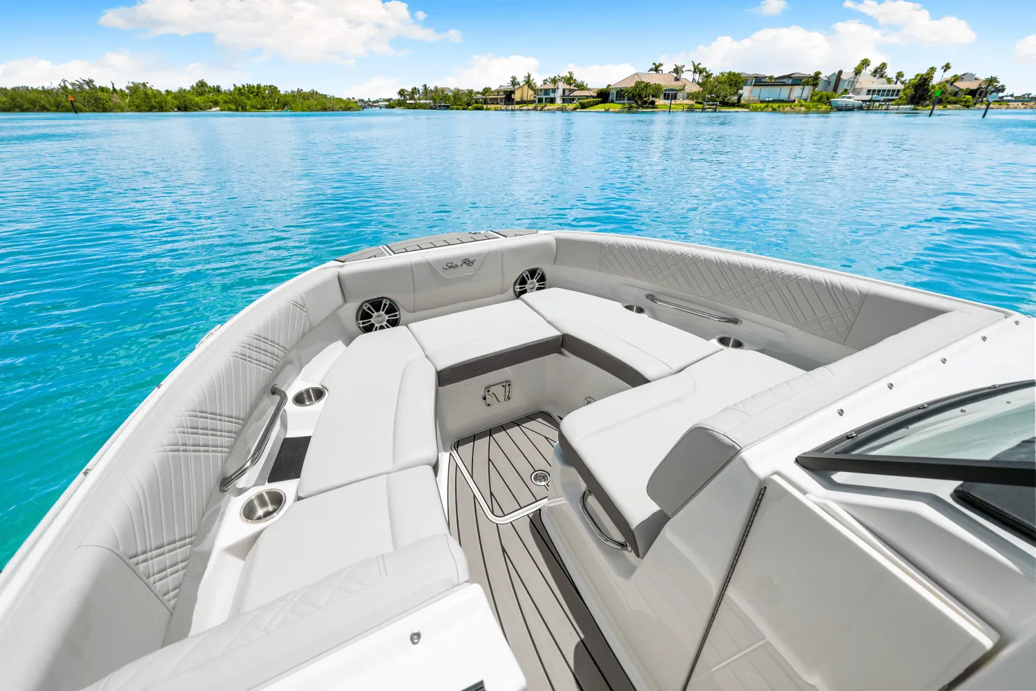 2025 Sea Ray SDX 250 Outboard Image Thumbnail #42