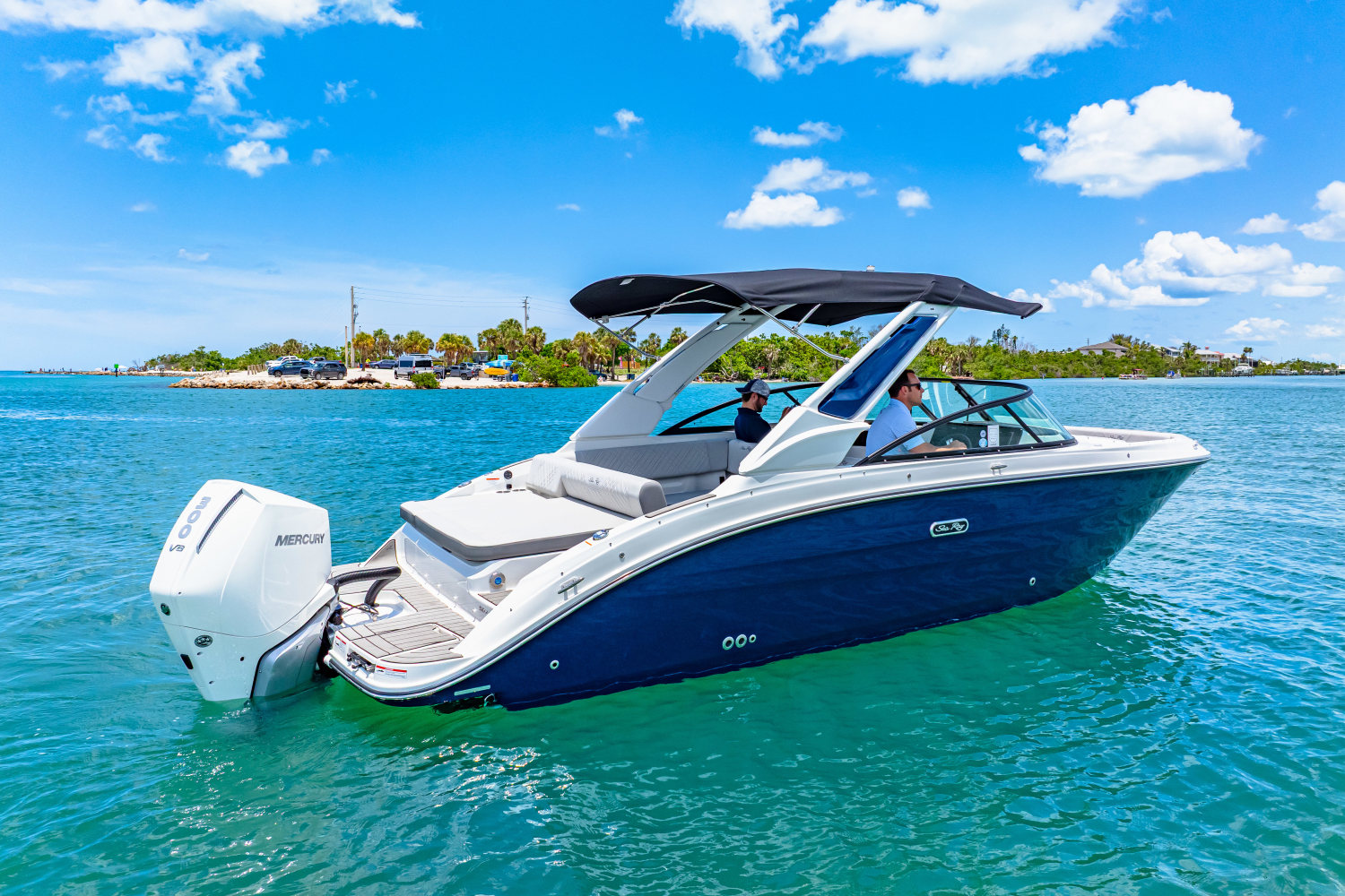 2025 Sea Ray SDX 250 Outboard Image Thumbnail #9