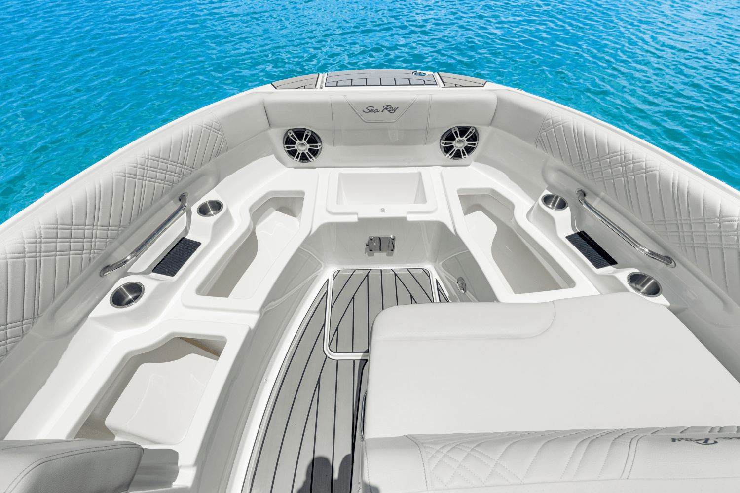 2025 Sea Ray SDX 250 Outboard Image Thumbnail #45
