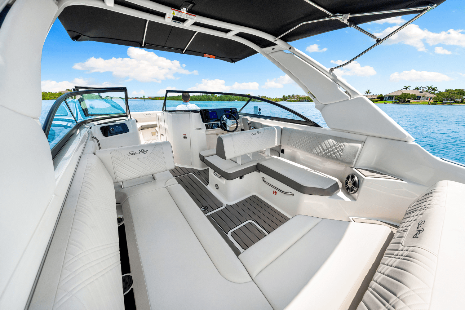 2025 Sea Ray SDX 250 Outboard Image Thumbnail #20