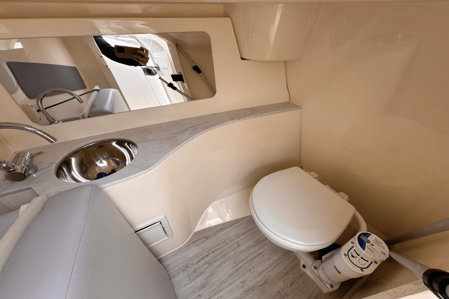 2025 Scout 240 Dorado Image Thumbnail #13