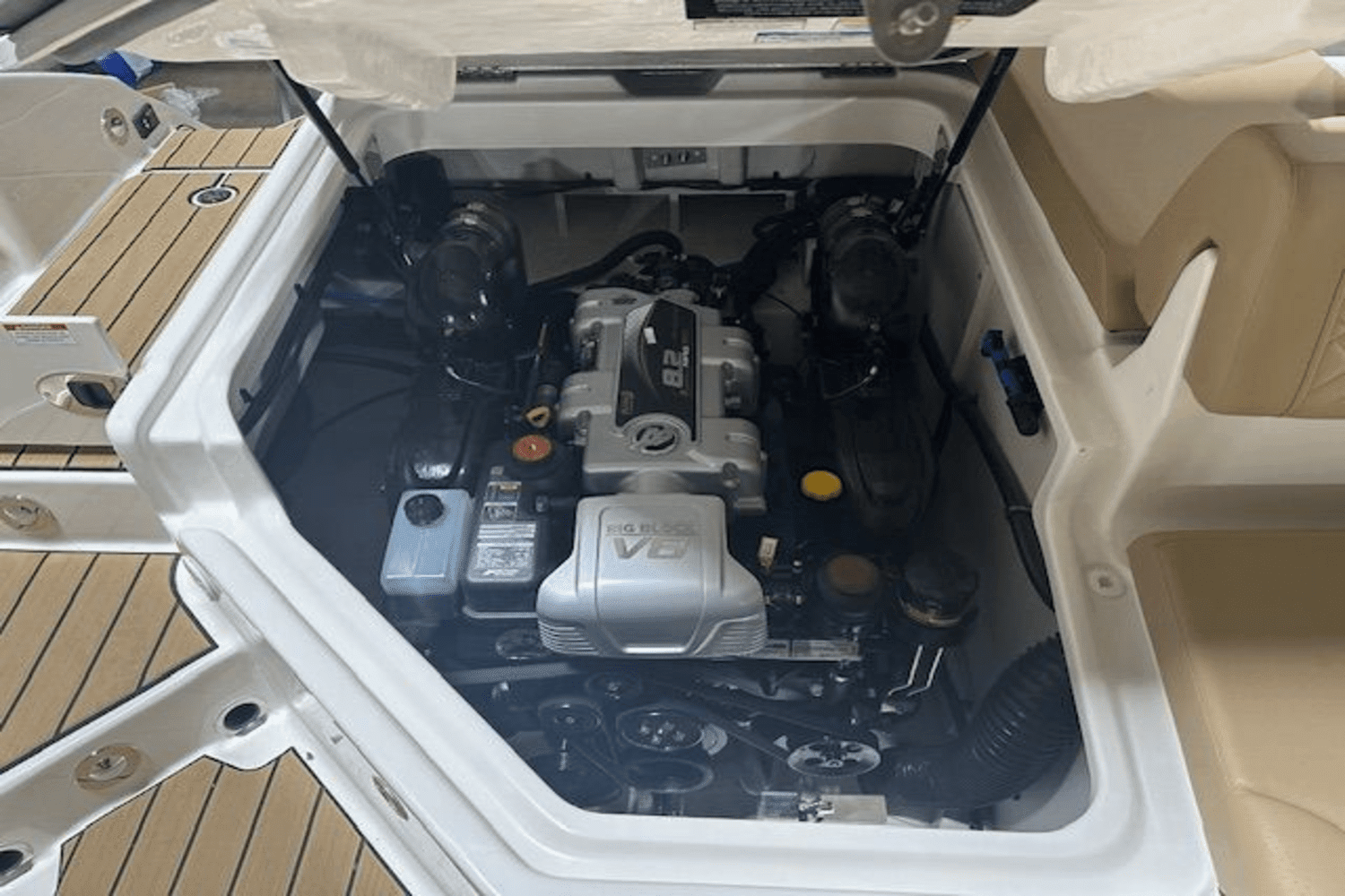 2025 Sea Ray SDX 270 Image Thumbnail #18