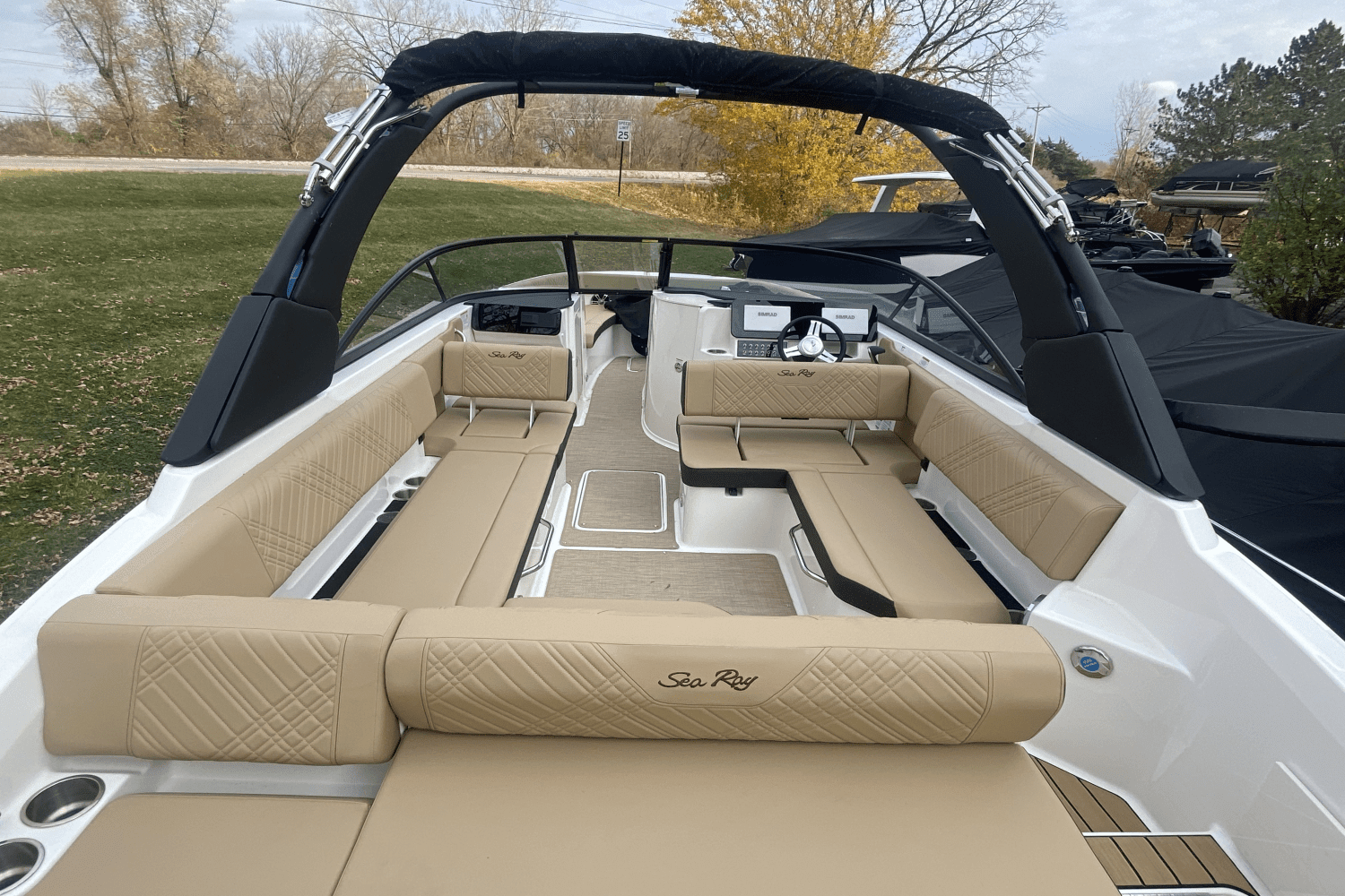 2025 Sea Ray
                                                             SDX 270 Image Thumbnail #22