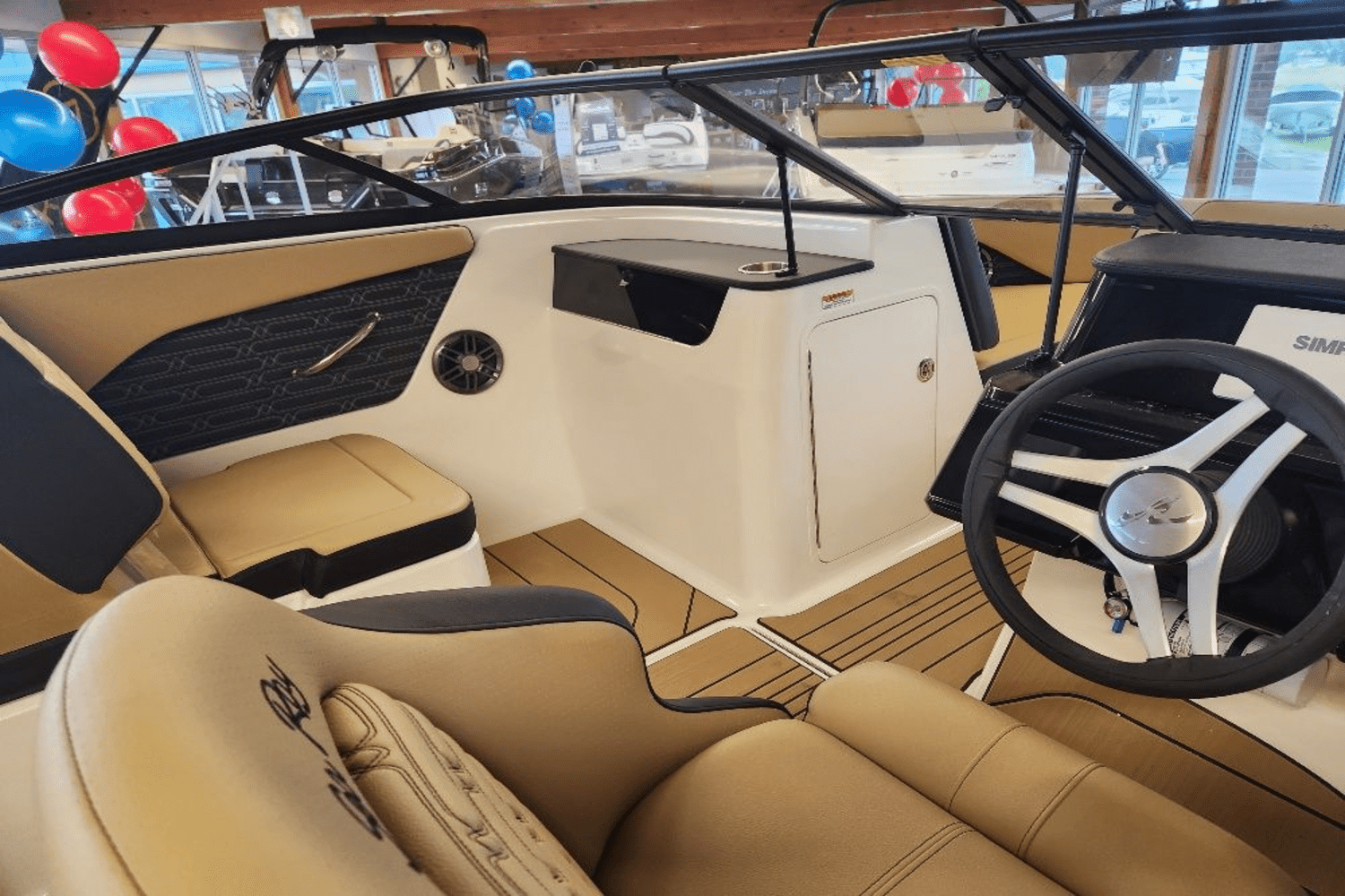 2025 Sea Ray
                                                             SPX 190 Outboard Image Thumbnail #4