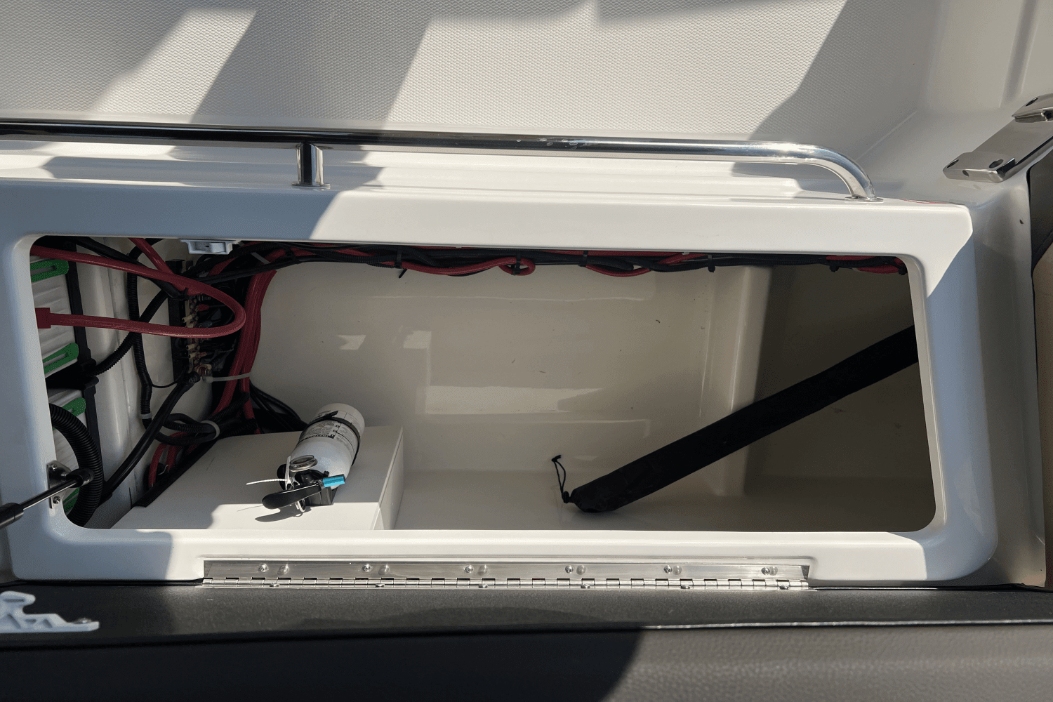 2025 Sea Ray
                                                             SLX 280 Image Thumbnail #18