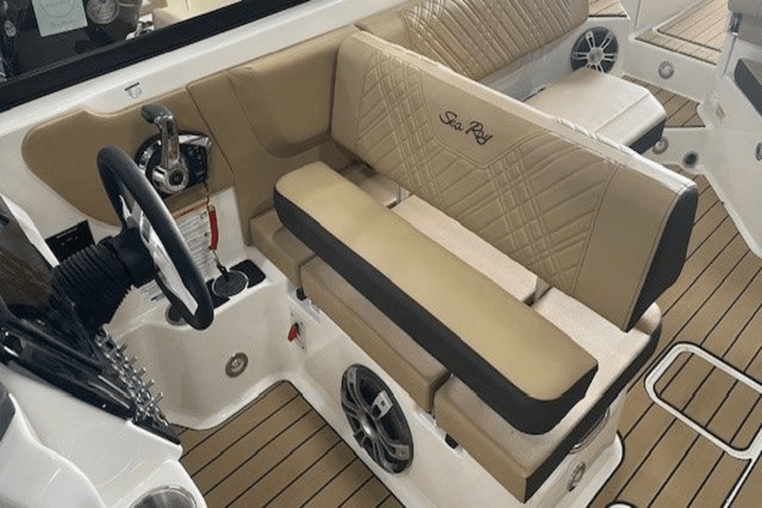 2025 Sea Ray
                                                             SDX 270 Image Thumbnail #27