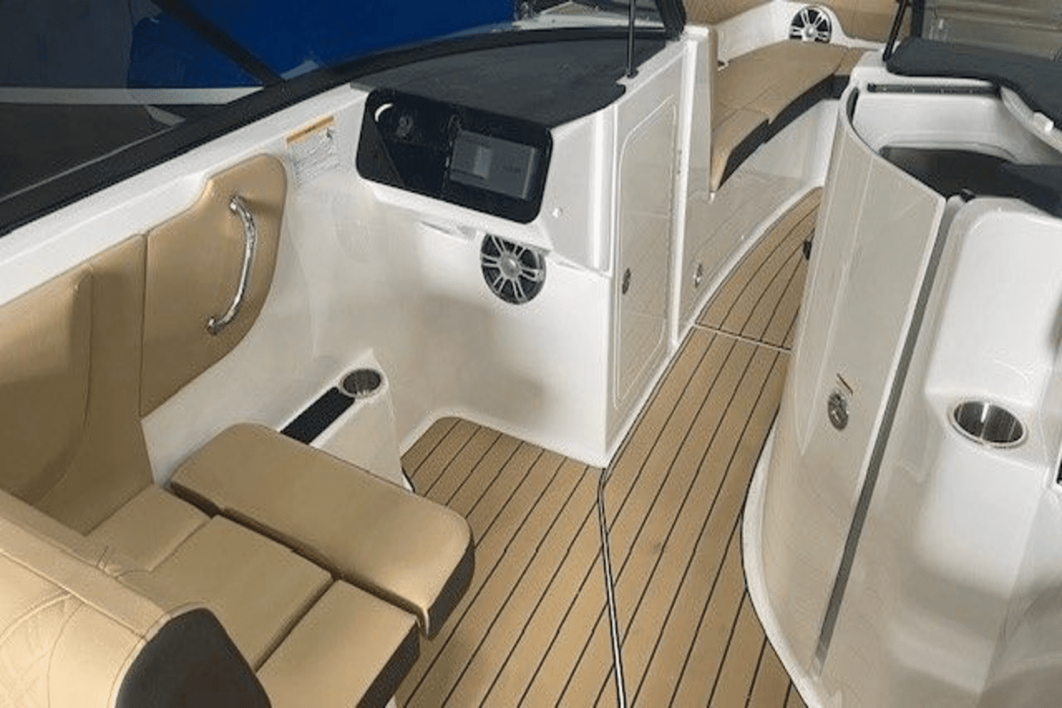 2025 Sea Ray
                                                             SDX 270 Image Thumbnail #24