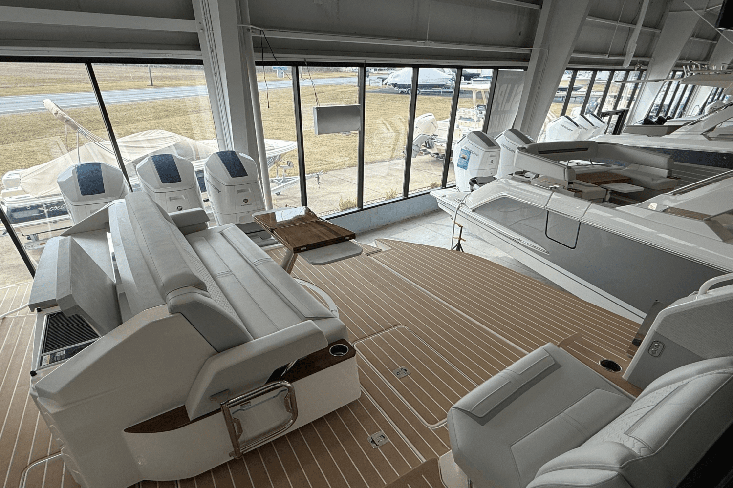 2025 Tiara Yachts 48 LE Image Thumbnail #14