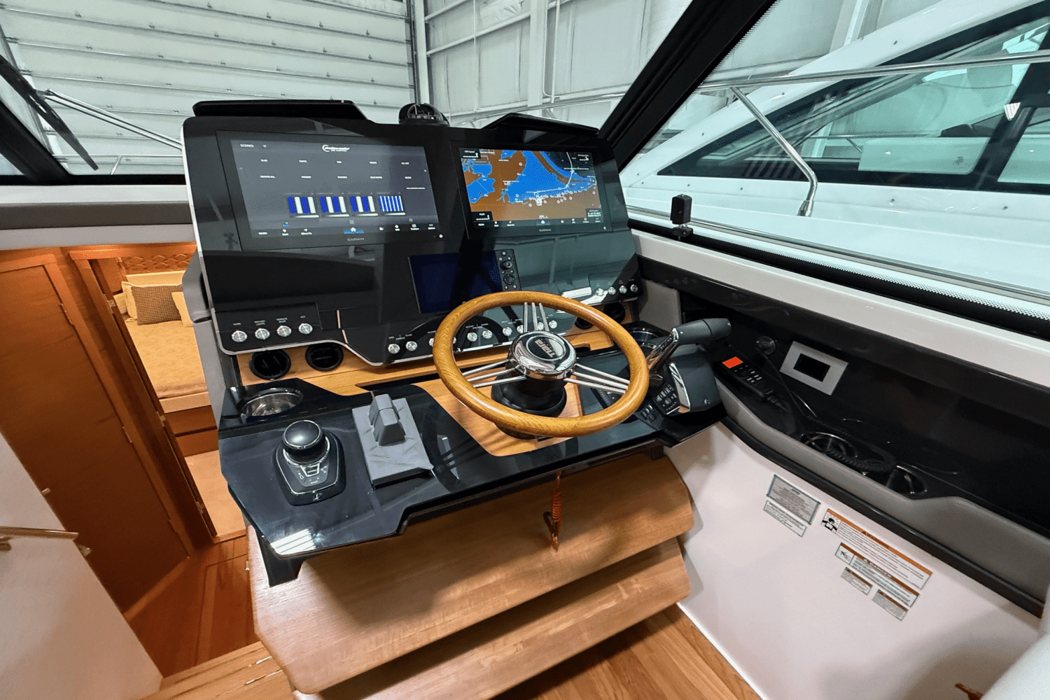 2025 Tiara Yachts 48 LE Image Thumbnail #22