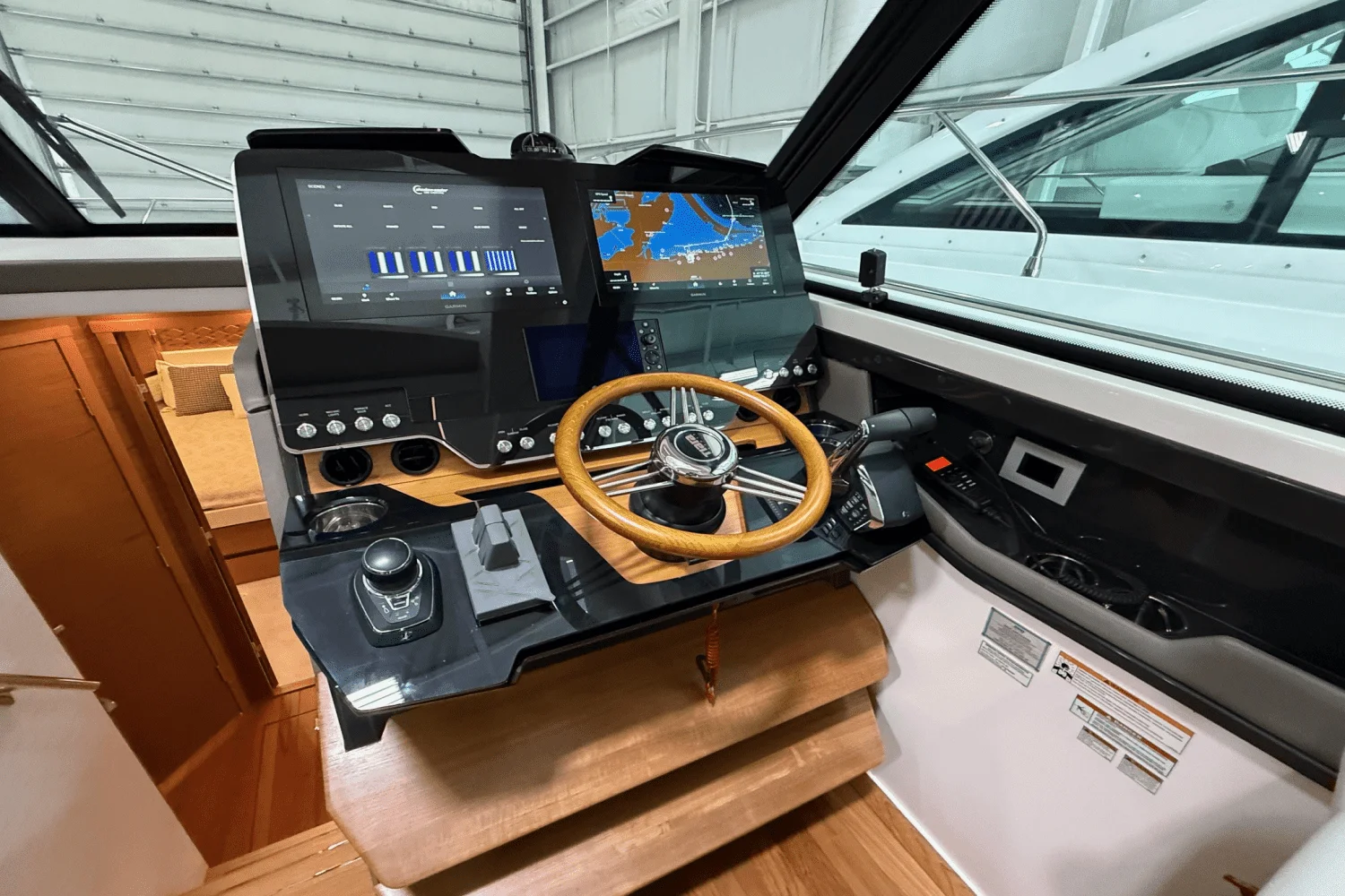 2025 Tiara Yachts 48 LE Image Thumbnail #22