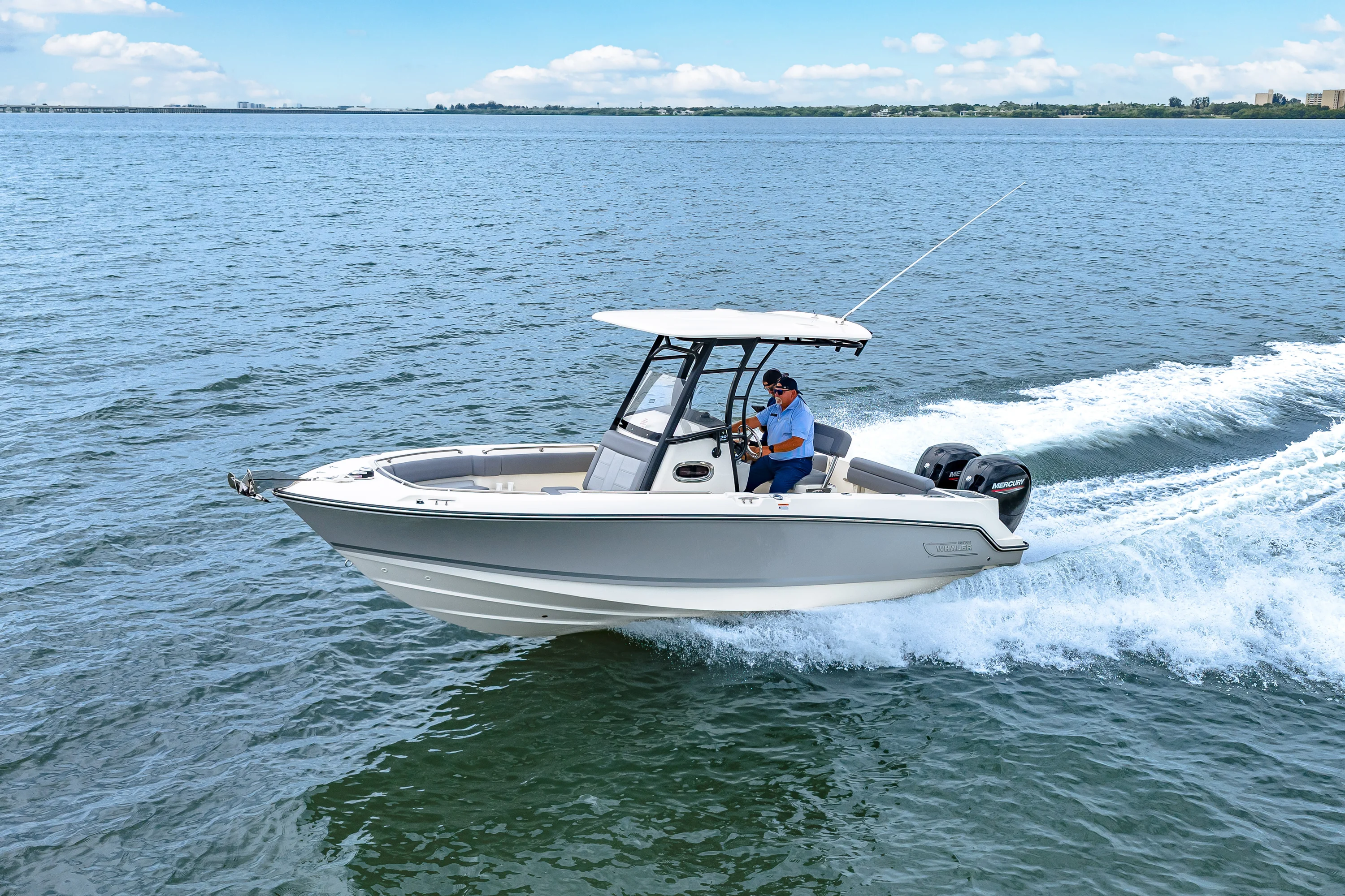 2025 Boston Whaler 230 Outrage Image Thumbnail #35