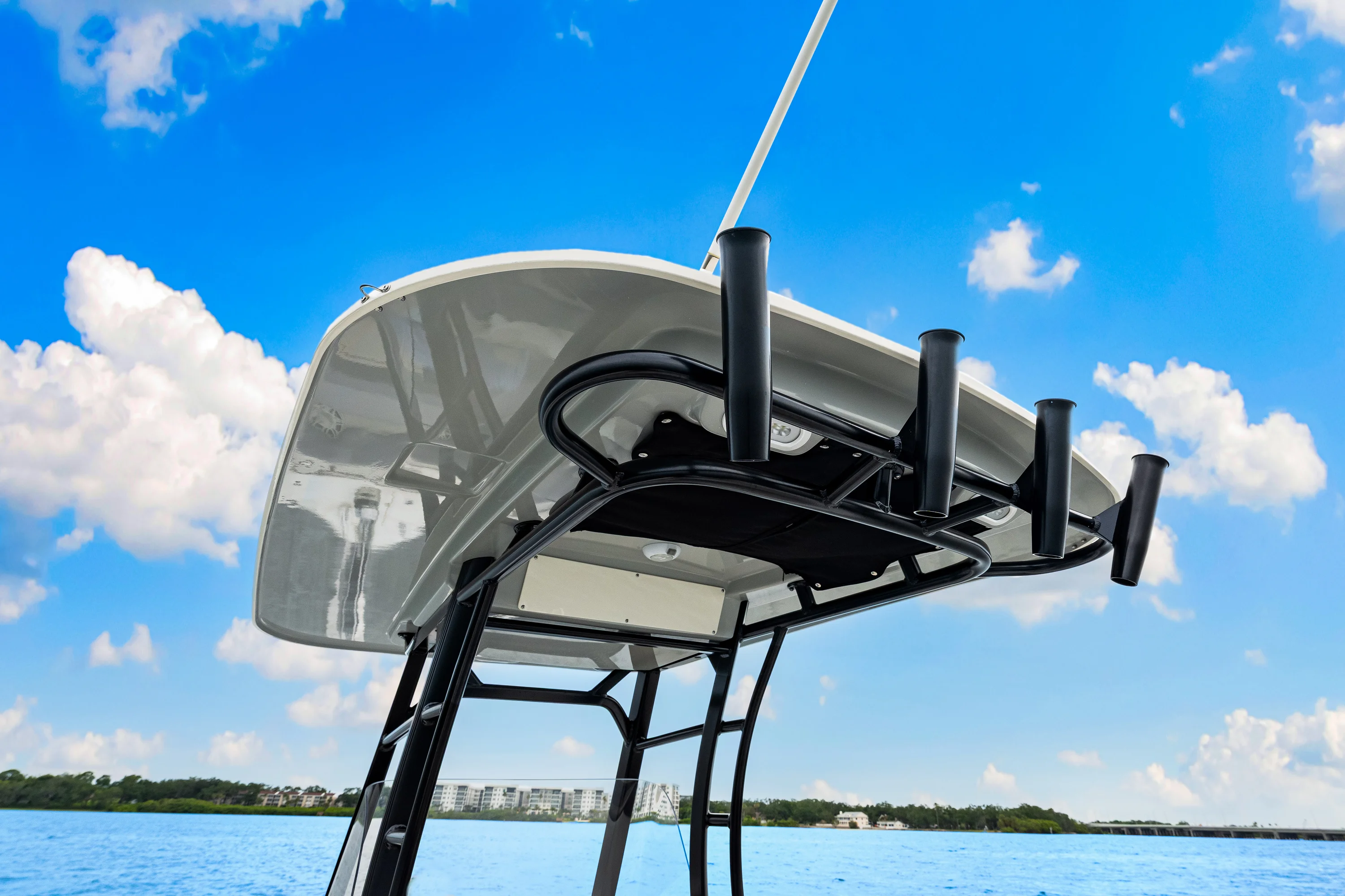 2025 Boston Whaler 230 Outrage Image Thumbnail #49