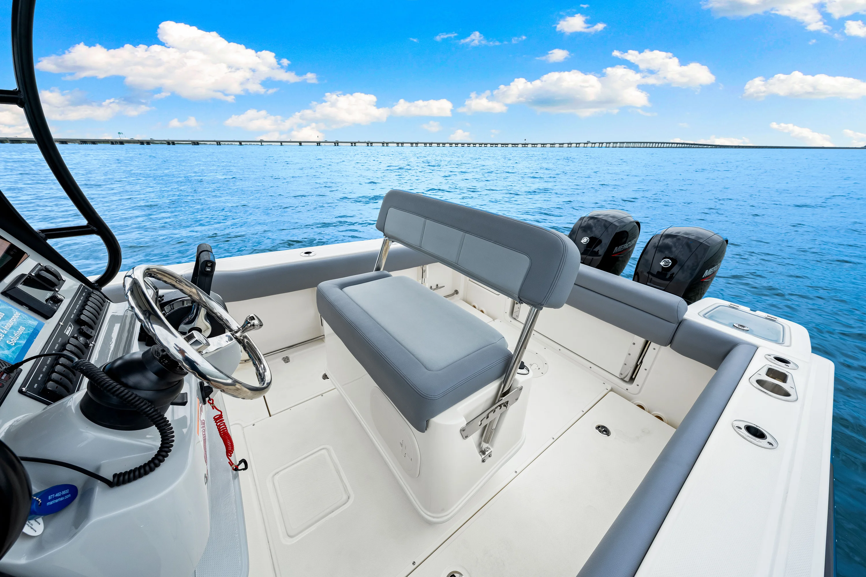 2025 Boston Whaler 230 Outrage Image Thumbnail #54