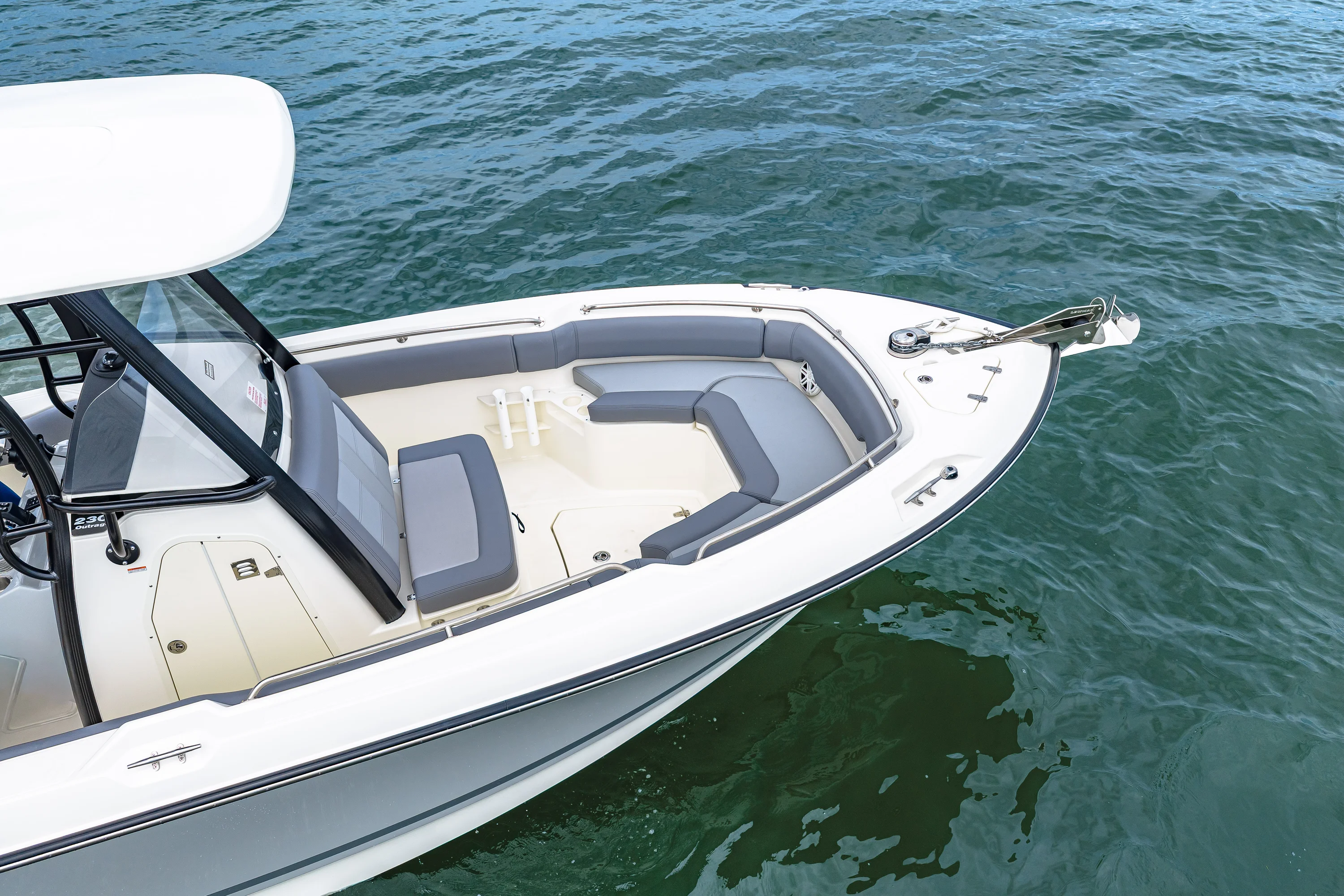 2025 Boston Whaler 230 Outrage Image Thumbnail #19