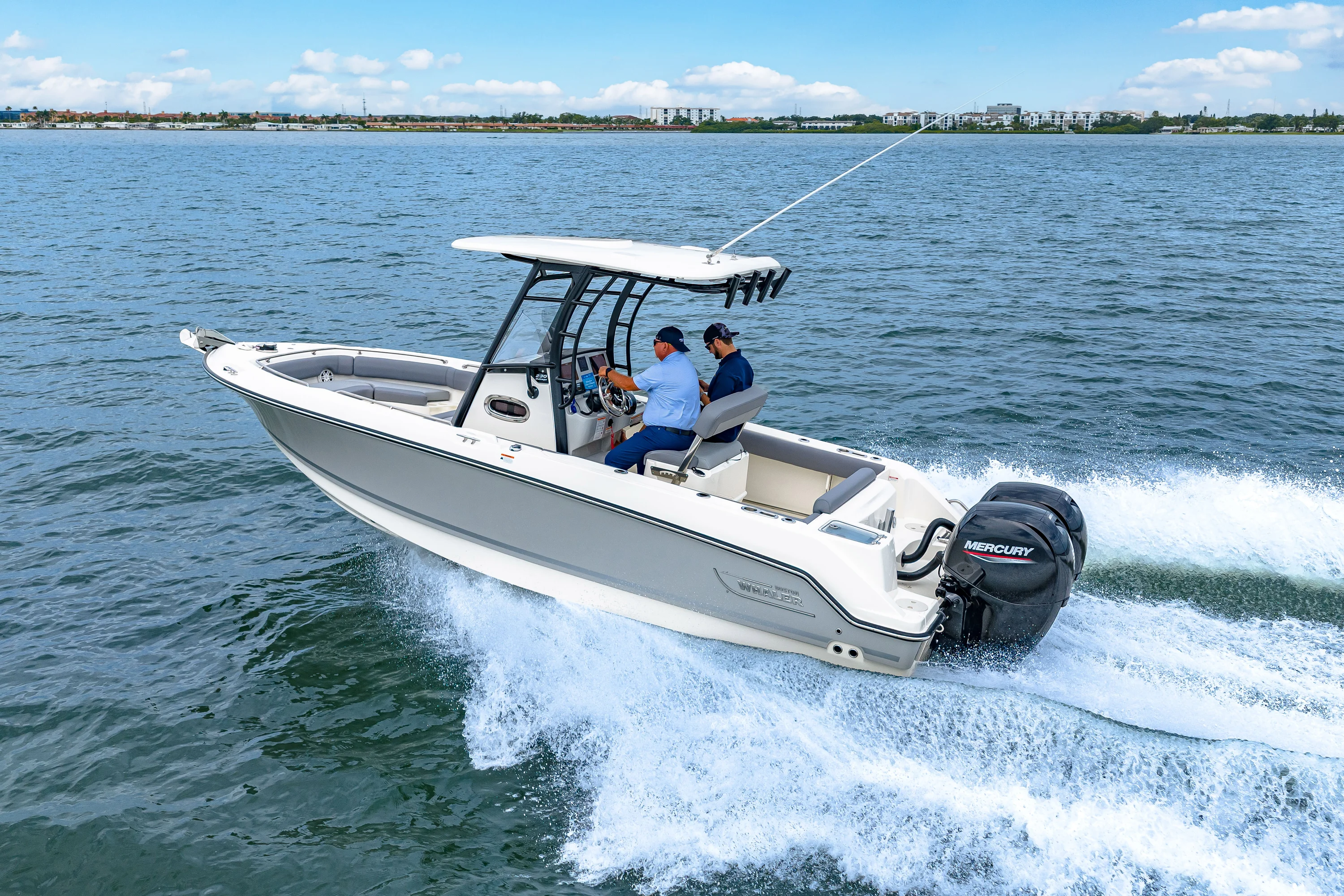 2025 Boston Whaler 230 Outrage Image Thumbnail #24