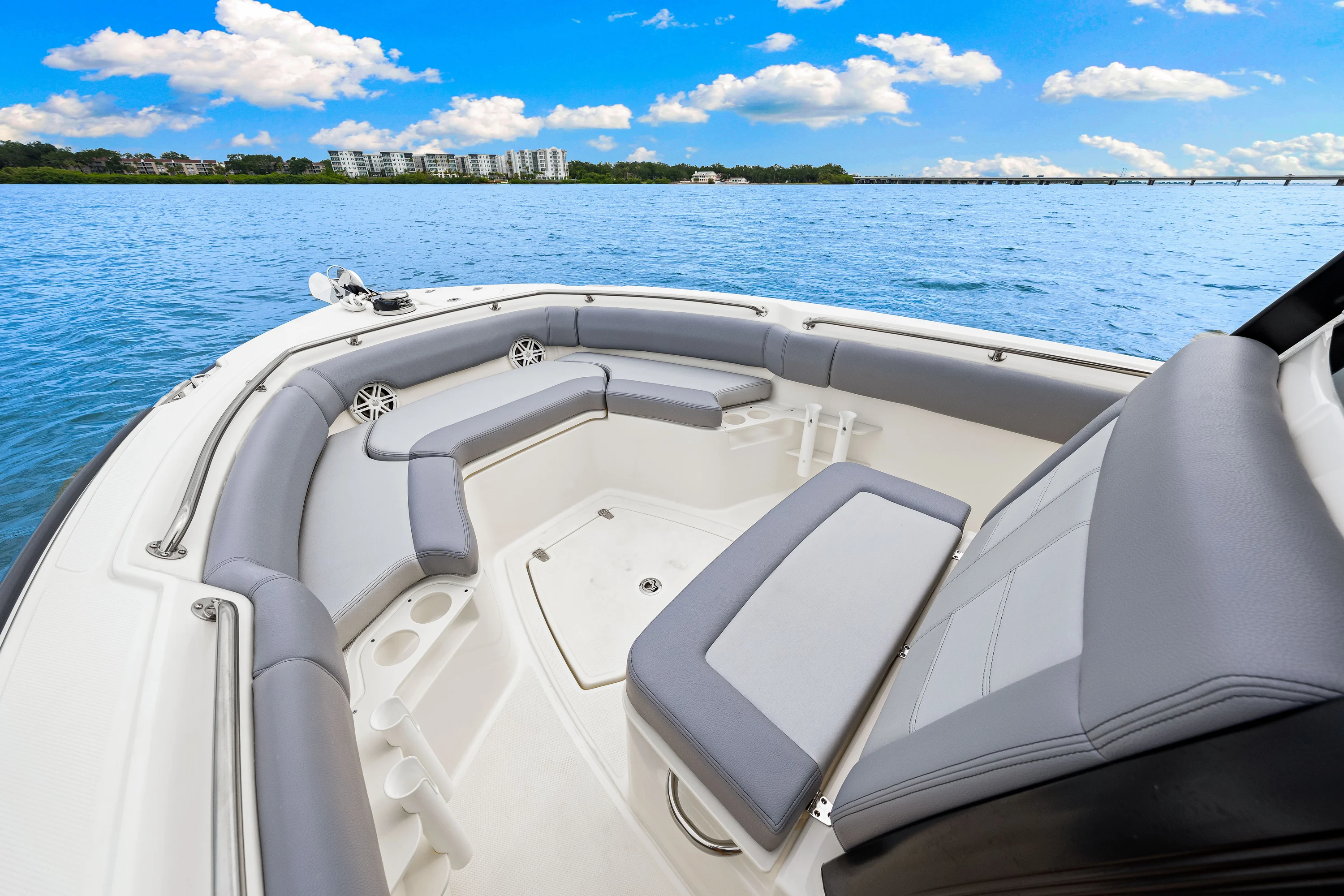 2025 Boston Whaler 230 Outrage Image Thumbnail #57