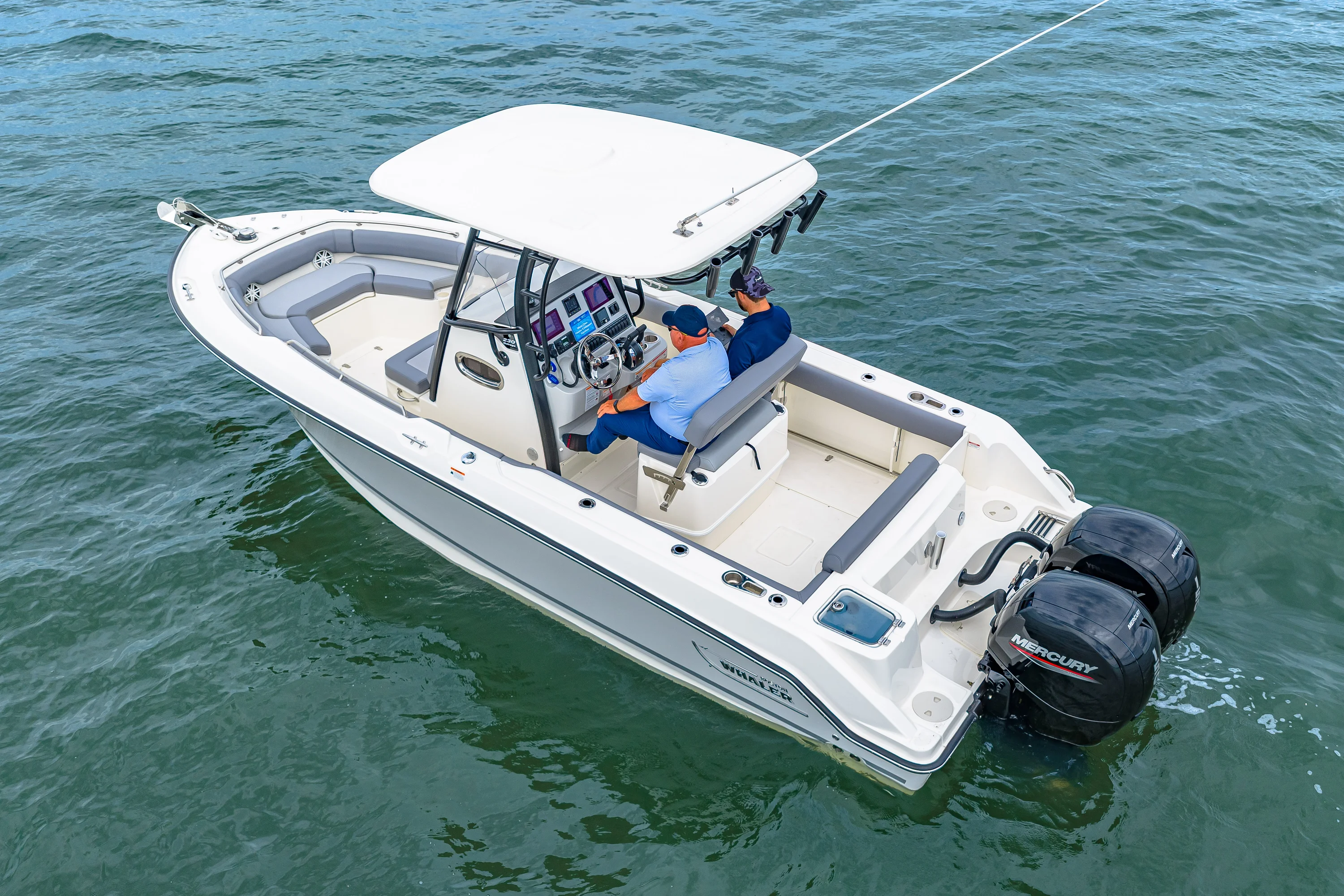 2025 Boston Whaler 230 Outrage Image Thumbnail #8