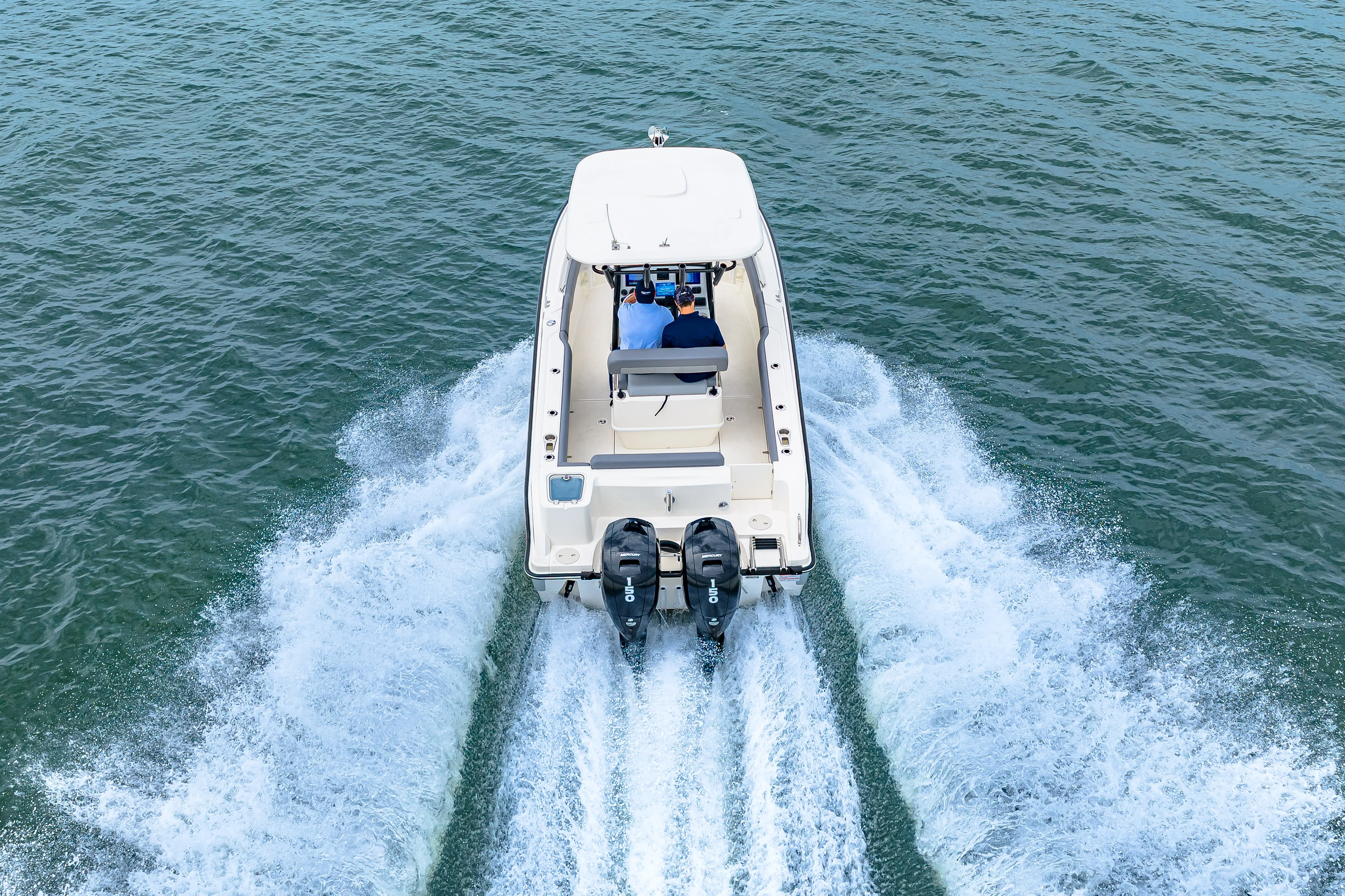 2025 Boston Whaler 230 Outrage Image Thumbnail #32